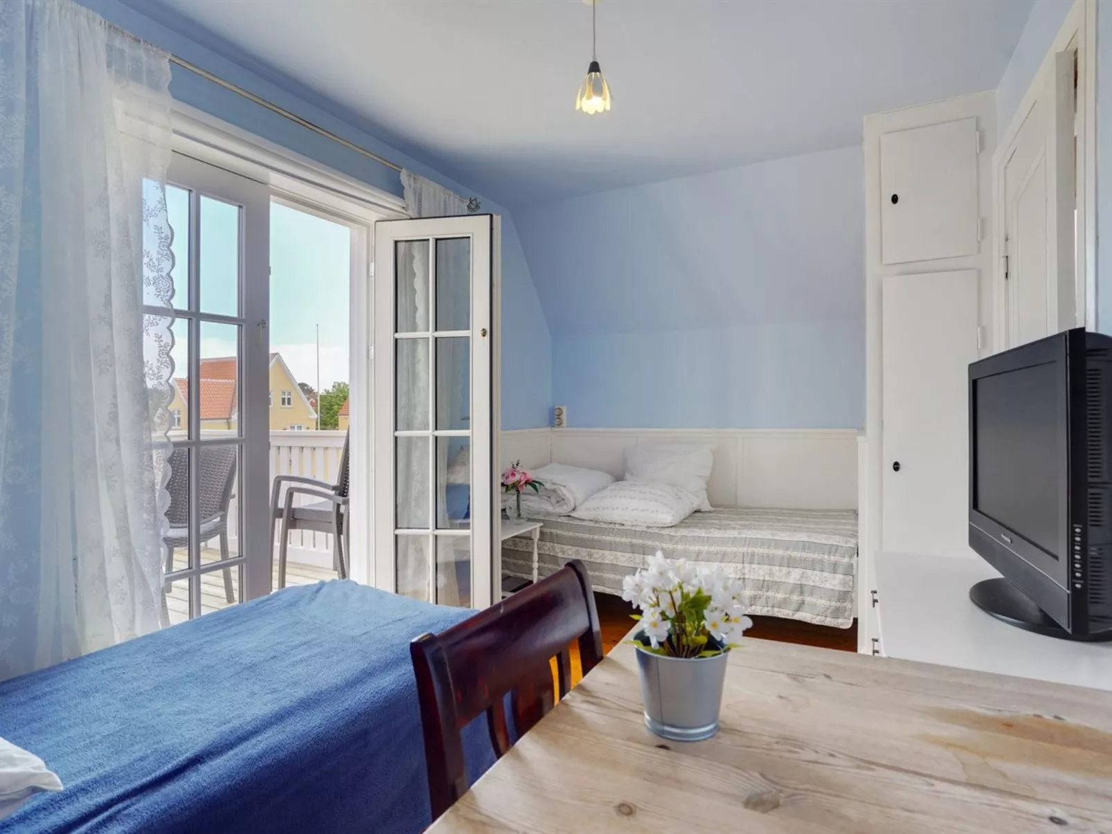 "Ater" - 800m from the sea-Inside