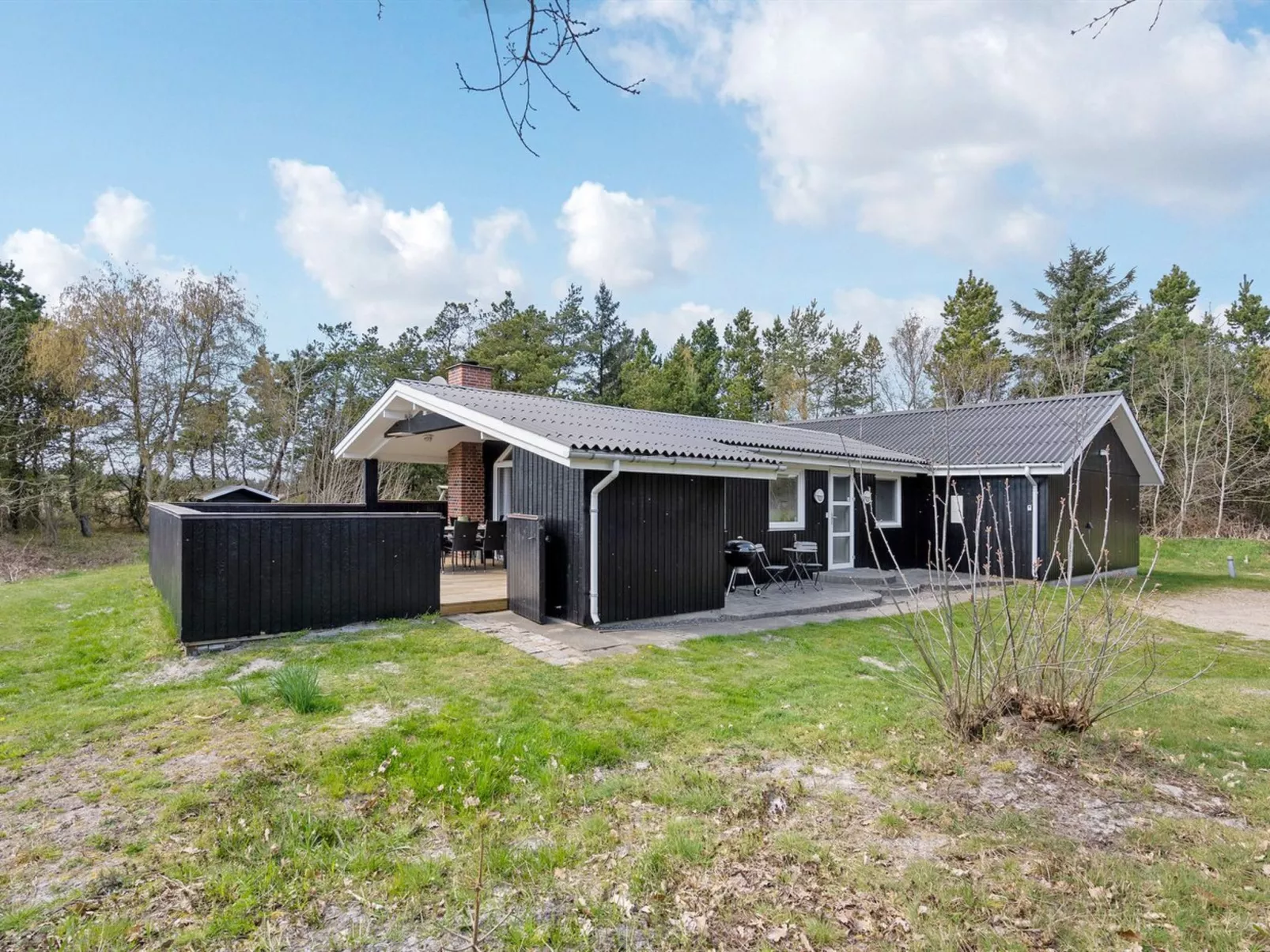 "Mikaela" - 1km from the sea-Draußen