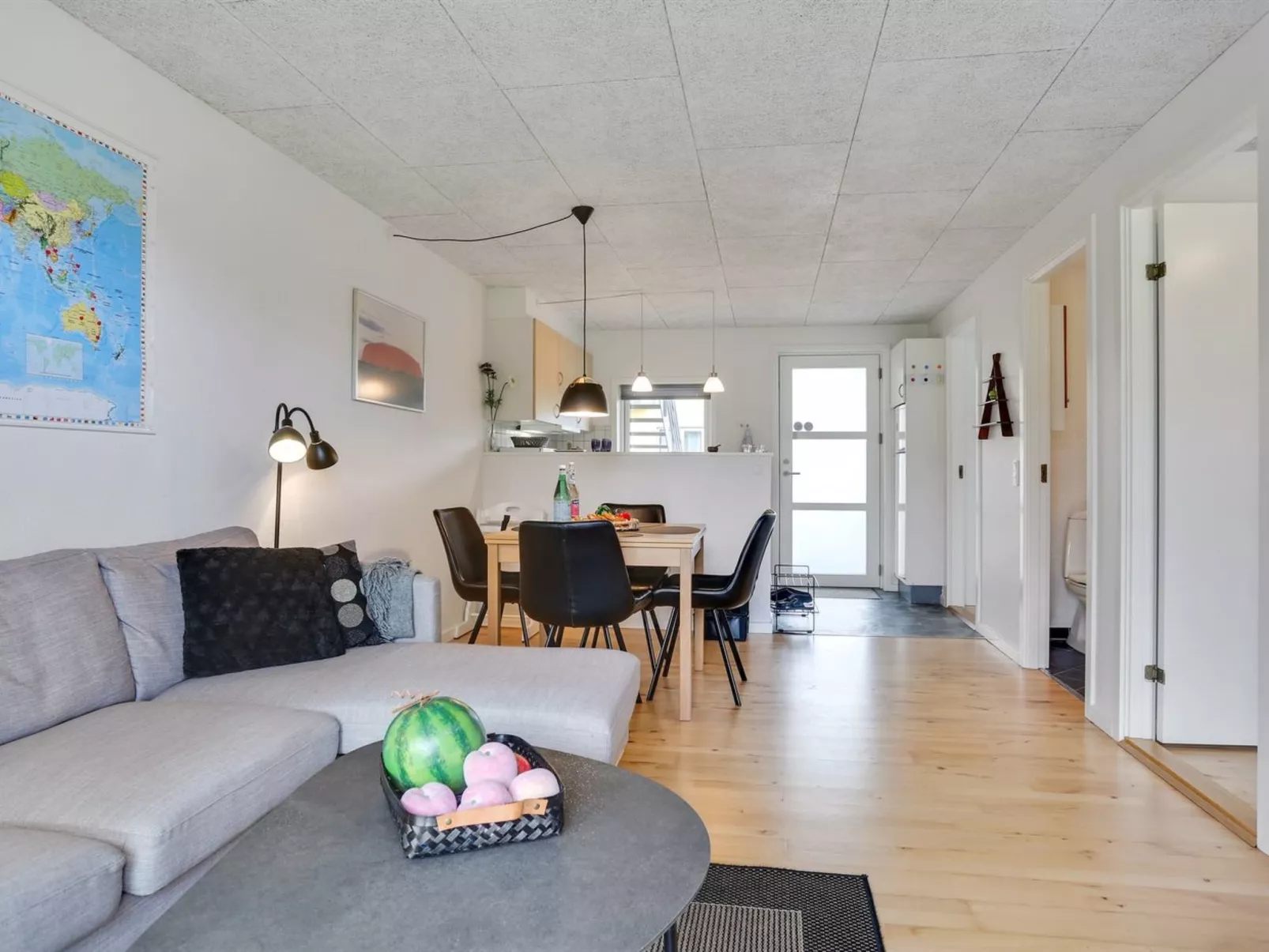 "Amaryllis" - 100m from the sea-Dedans