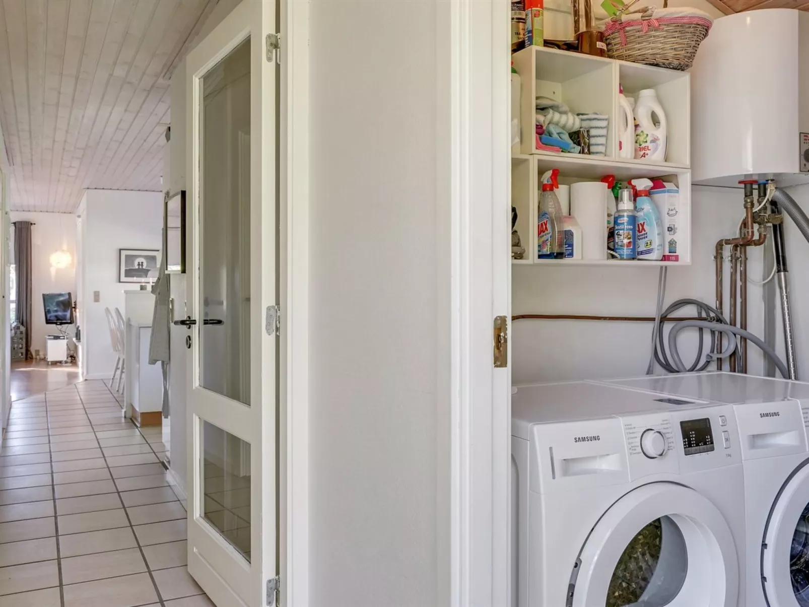 "Anella" - 1.4km from the sea-Inside