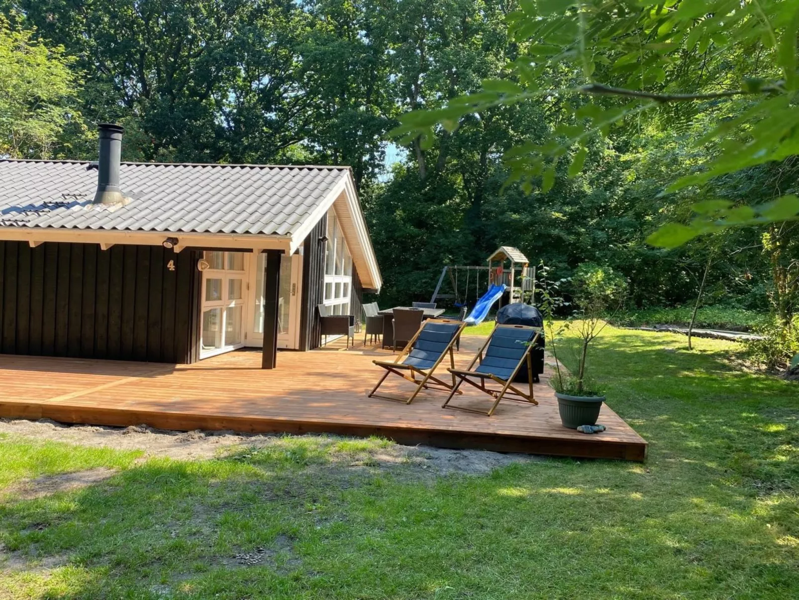 "Lovis" - 600m from the sea-Draußen