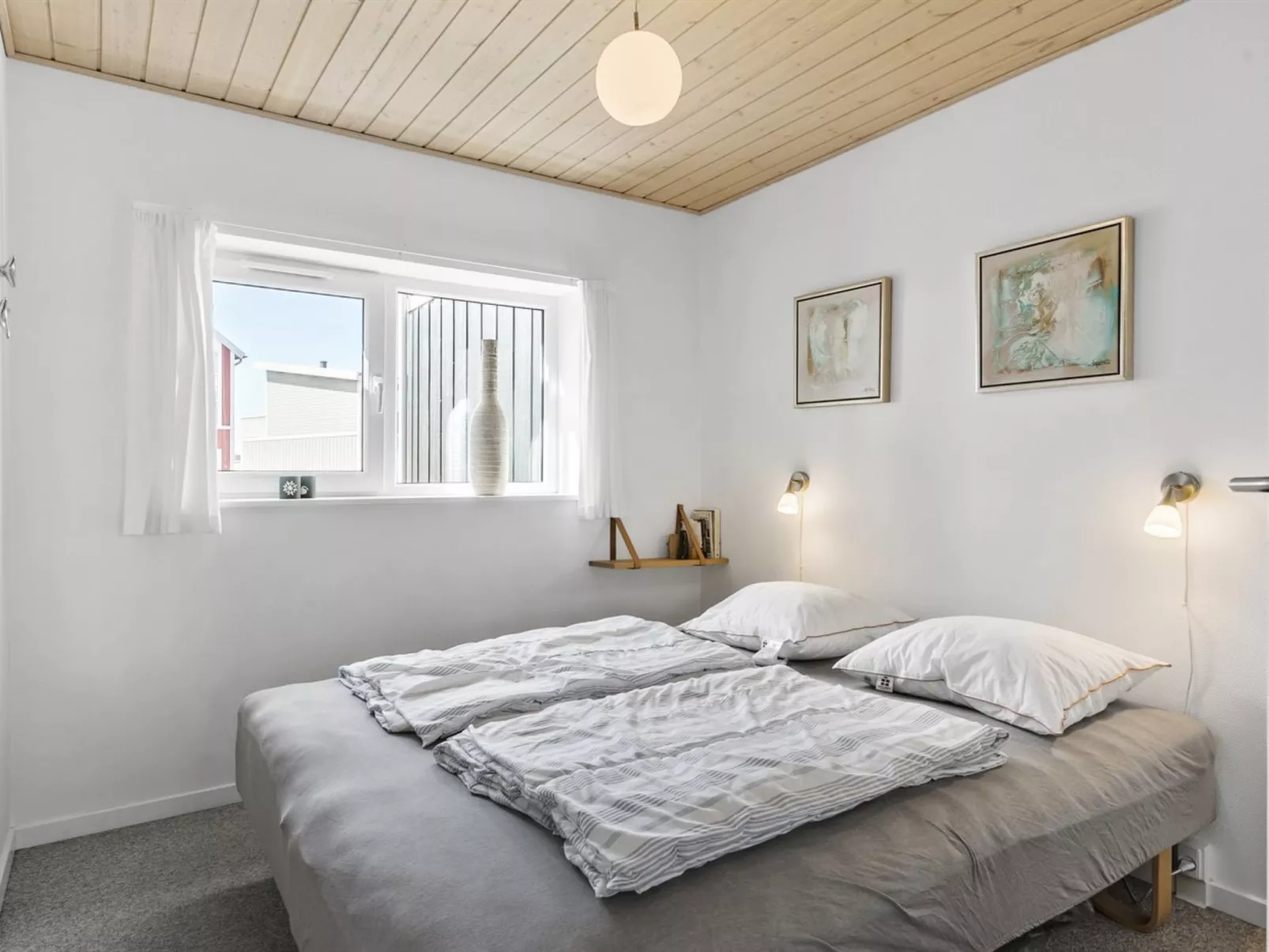 "Chris" - 750m from the sea-Dedans