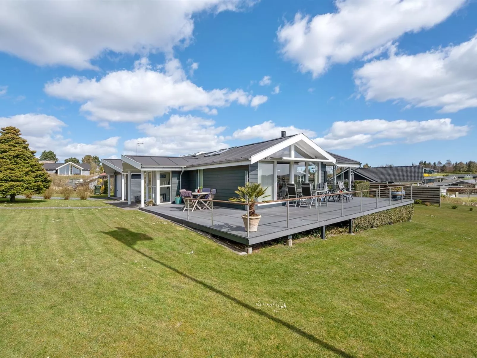 "Kuno" - 300m from the sea-Dehors