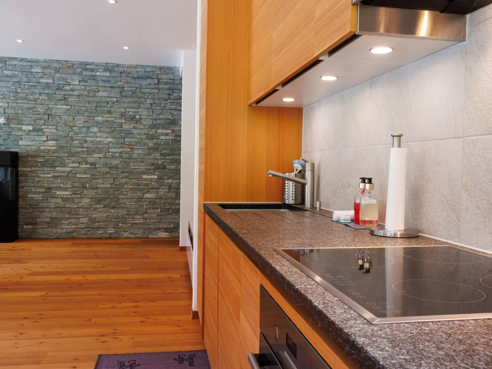 Rosablanche E 108-Inside