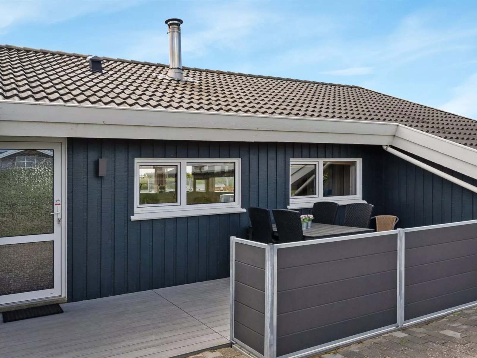 "Alfhild" - 297m from the sea-Outside