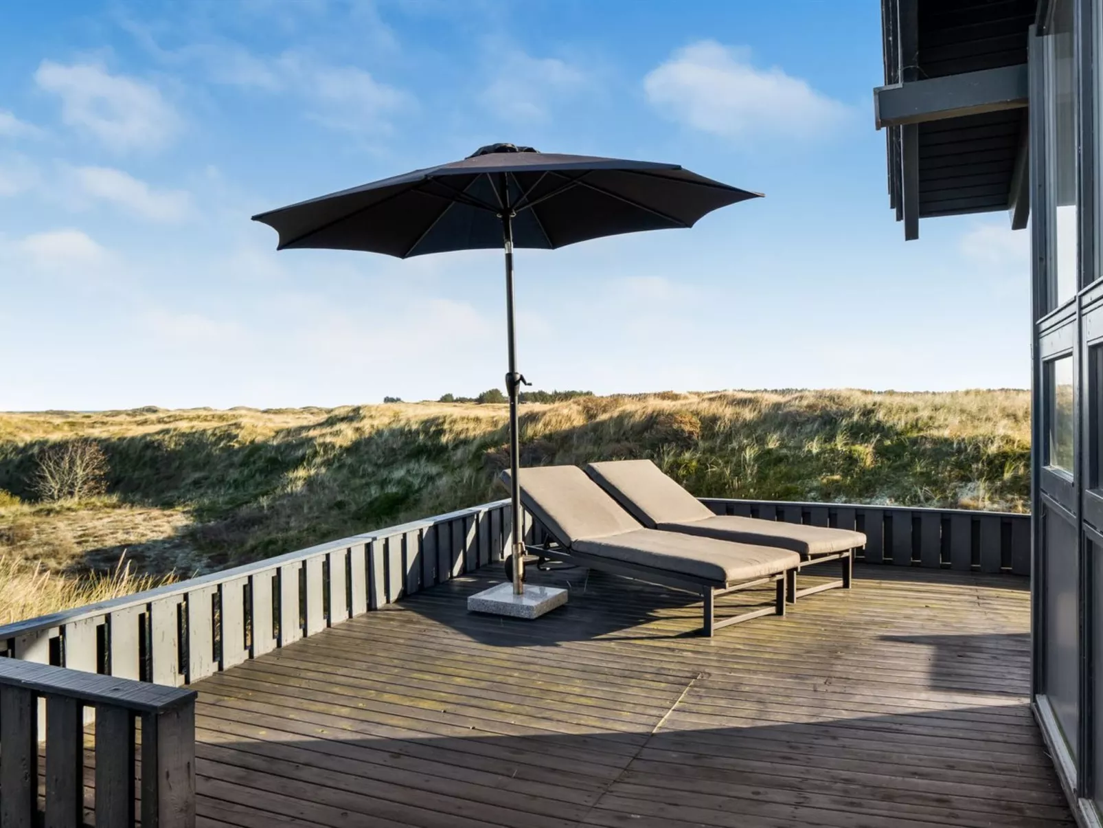 "Fransisca" - 600m from the sea-Outside