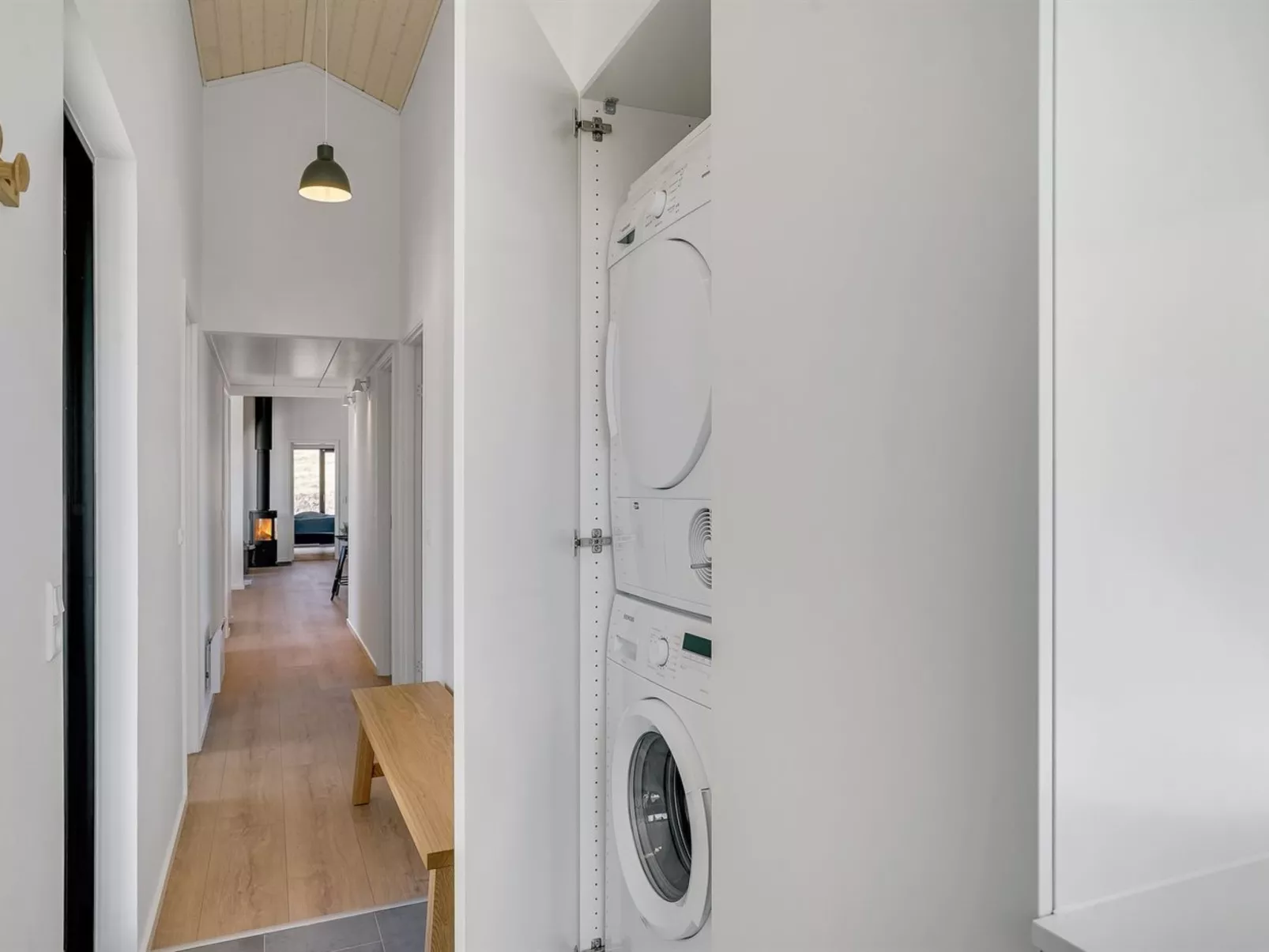 "Aiko" - 50m from the sea-Dedans