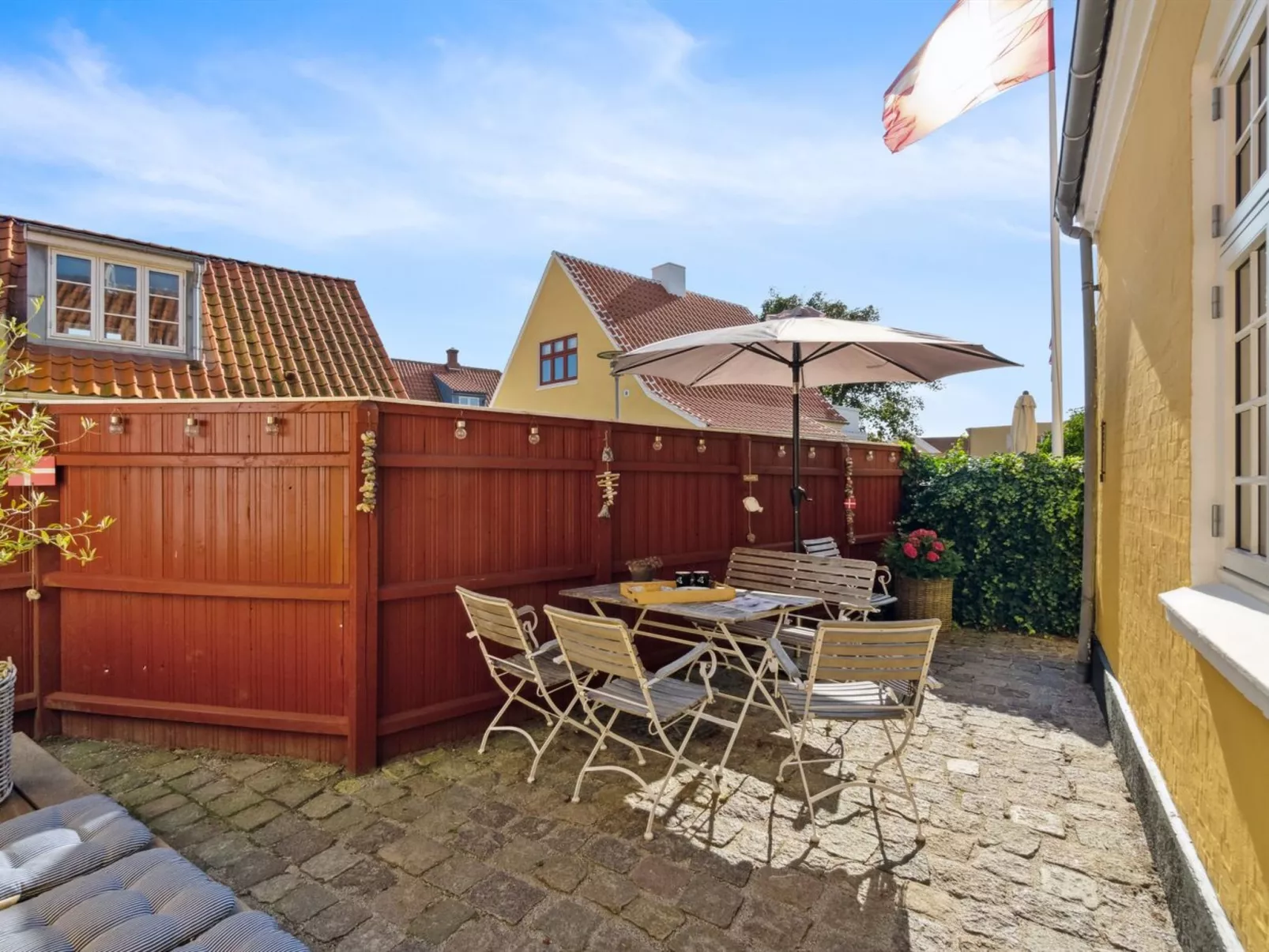 "Ortrud" - 200m from the sea-Draußen