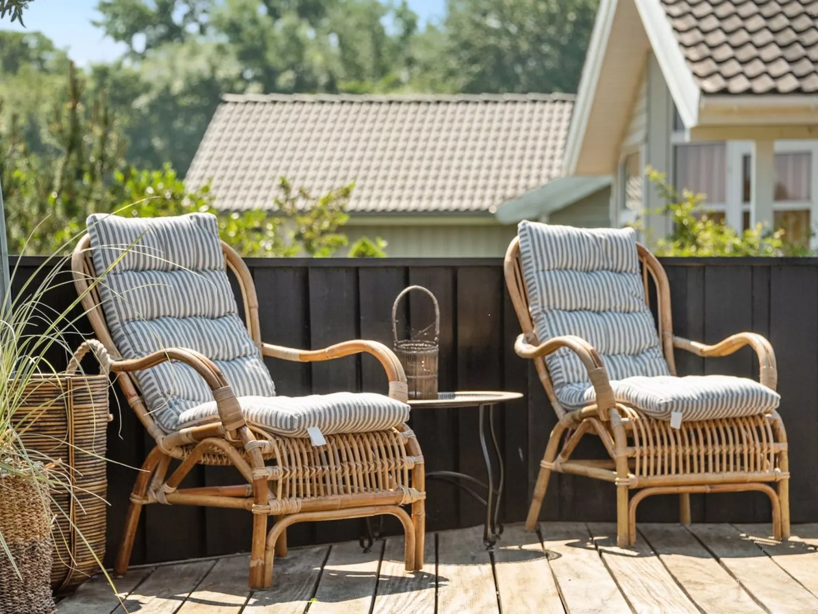 "Fridtjof" - 100m from the sea-Draußen