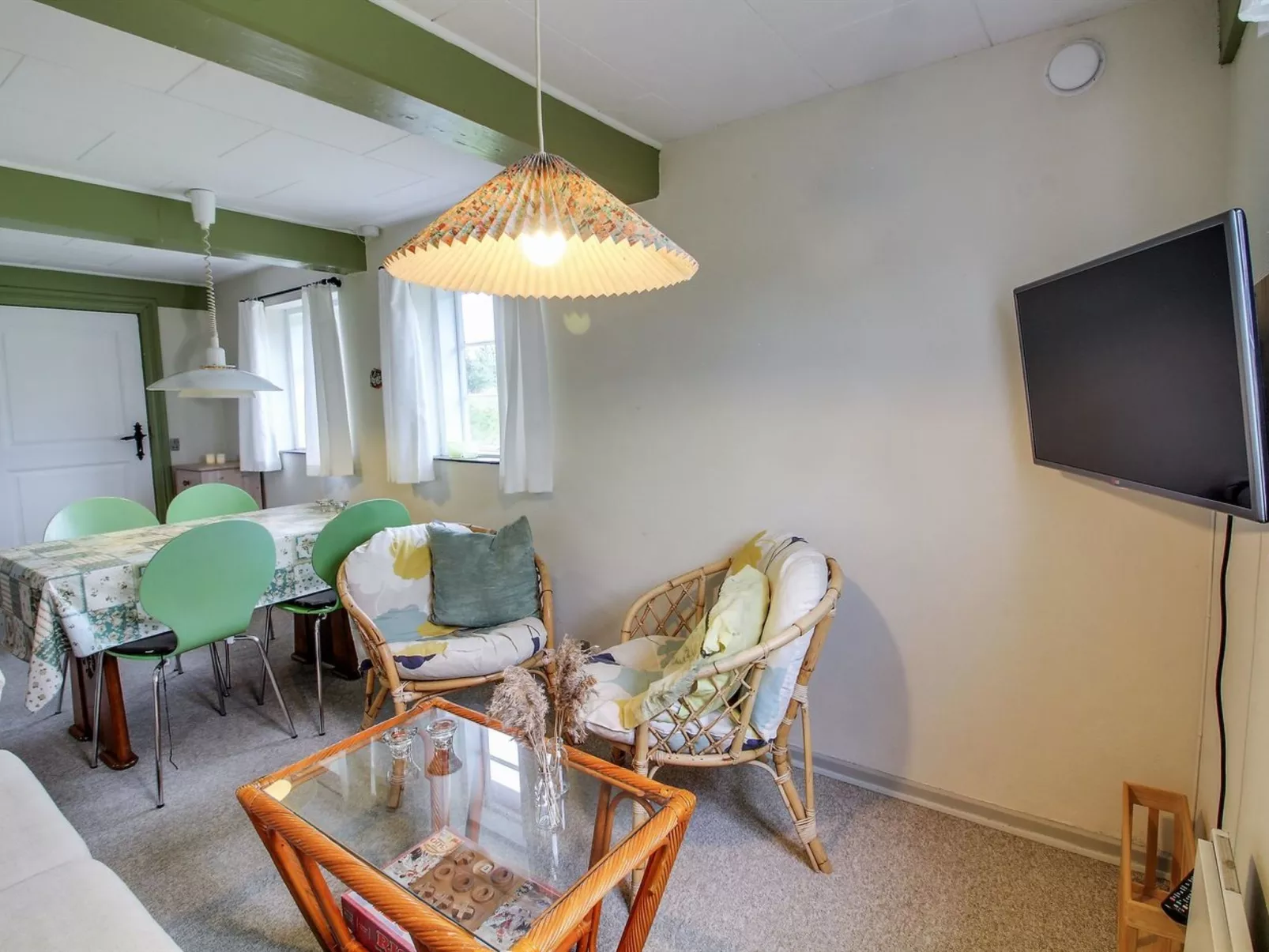 "Eduard" - 4.3km from the sea-Drinnen