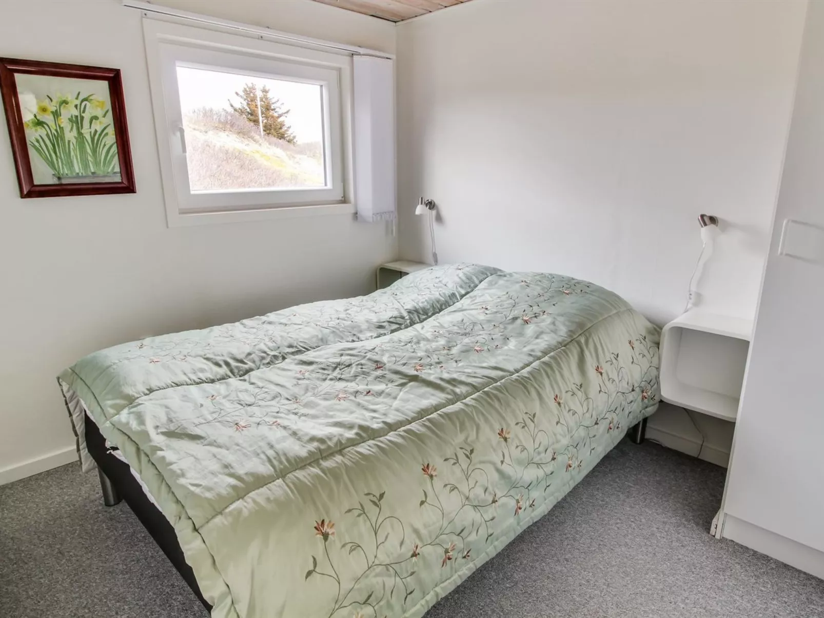 "Ute" - 200m from the sea-Inside