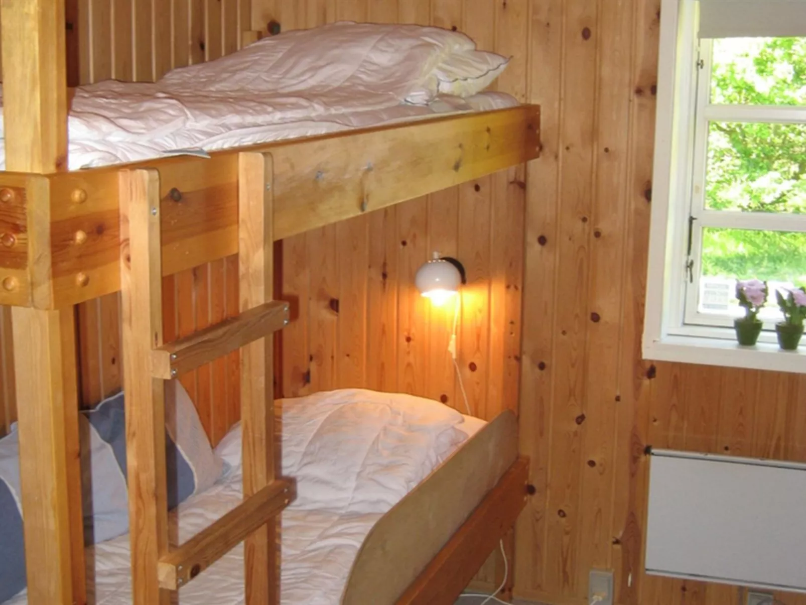 "Cassius" - 600m from the sea-Drinnen