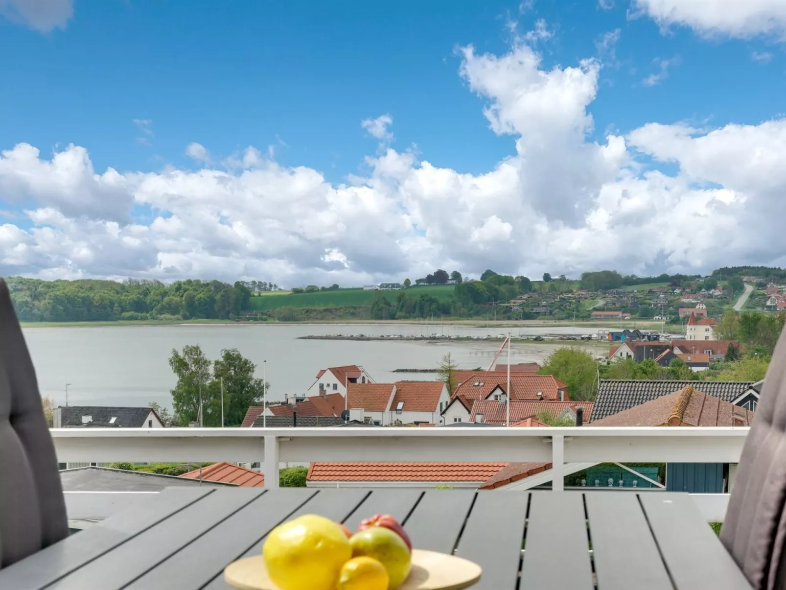 "Heimeram" - 150m from the sea-Dehors