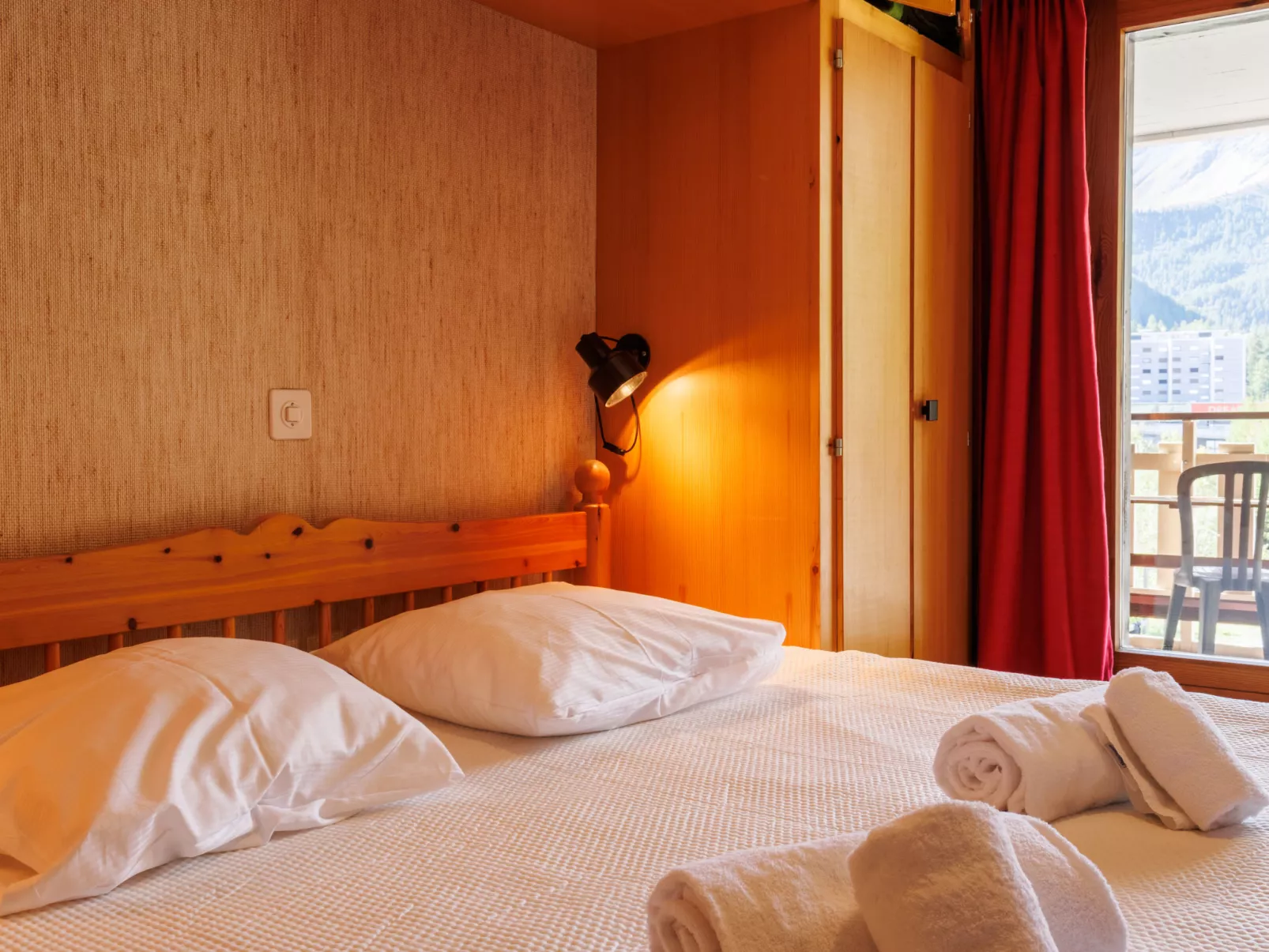 Dents Rousses H2-Drinnen