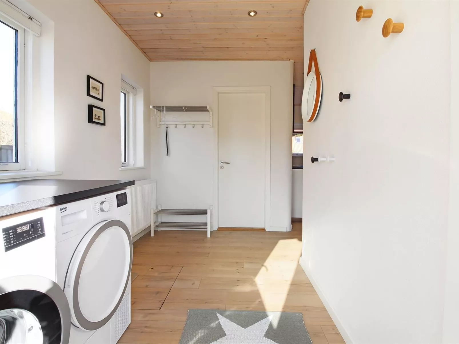 "Caranus" - 900m from the sea-Inside