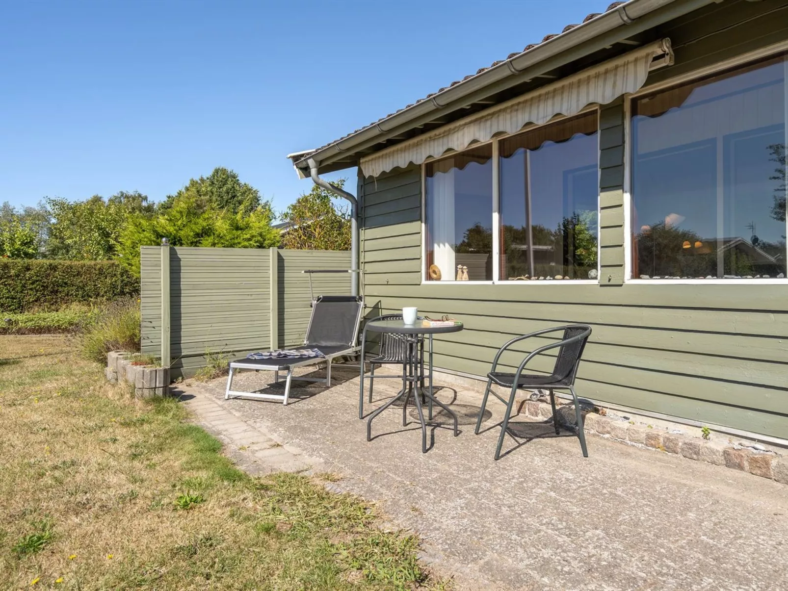 "Maelle" - 600m from the sea-Draußen