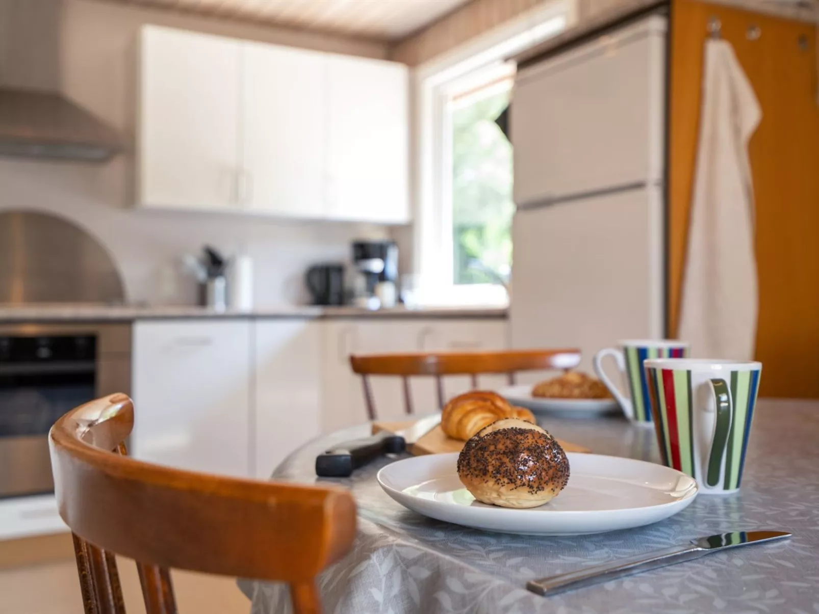 "Mile" - 260m from the sea-Inside