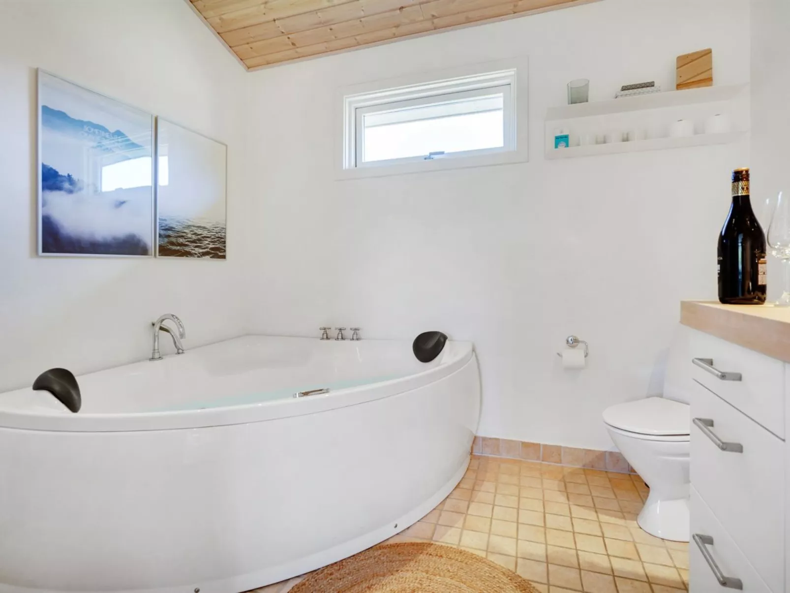 "Veiko" - 1.2km from the sea-Dedans