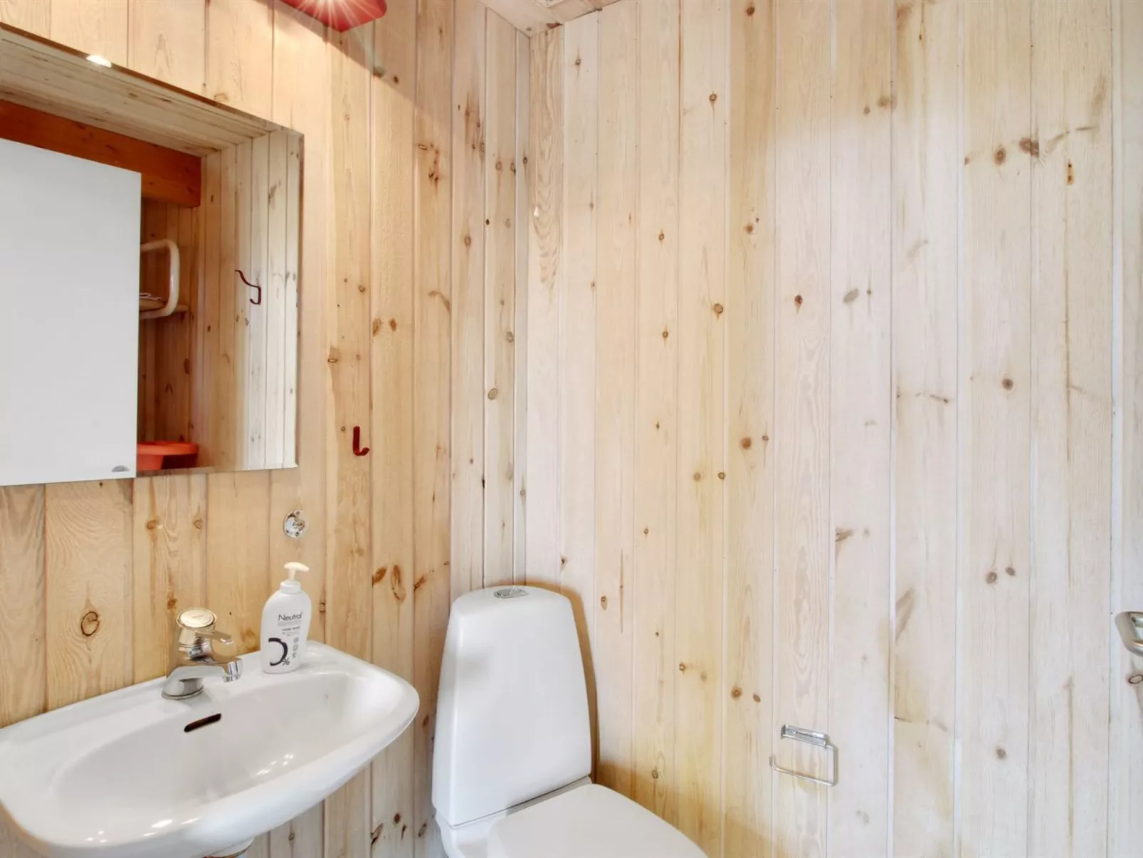 "Simjanka" - 600m from the sea-Drinnen