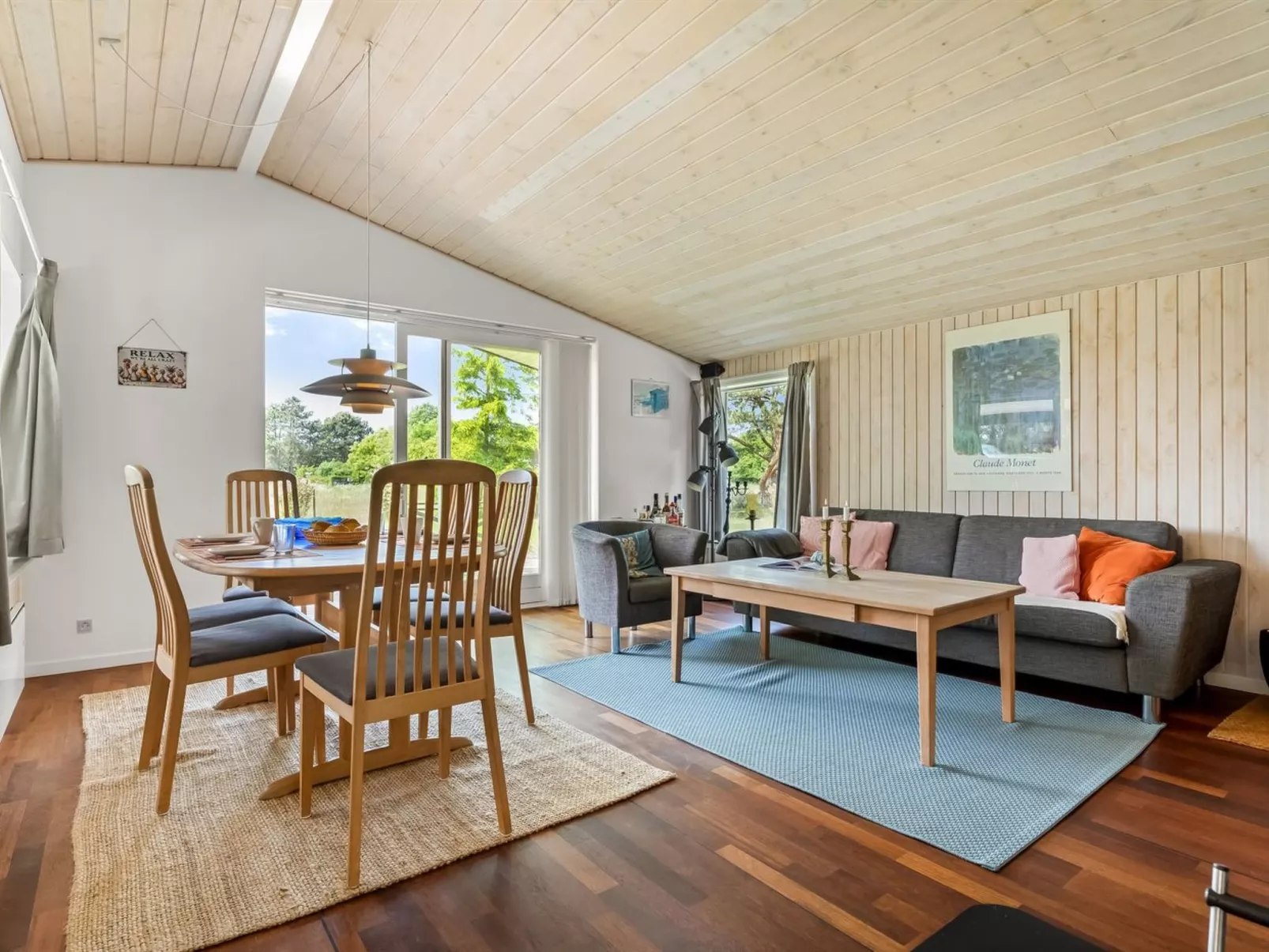 "Allie" - 150m from the sea-Inside