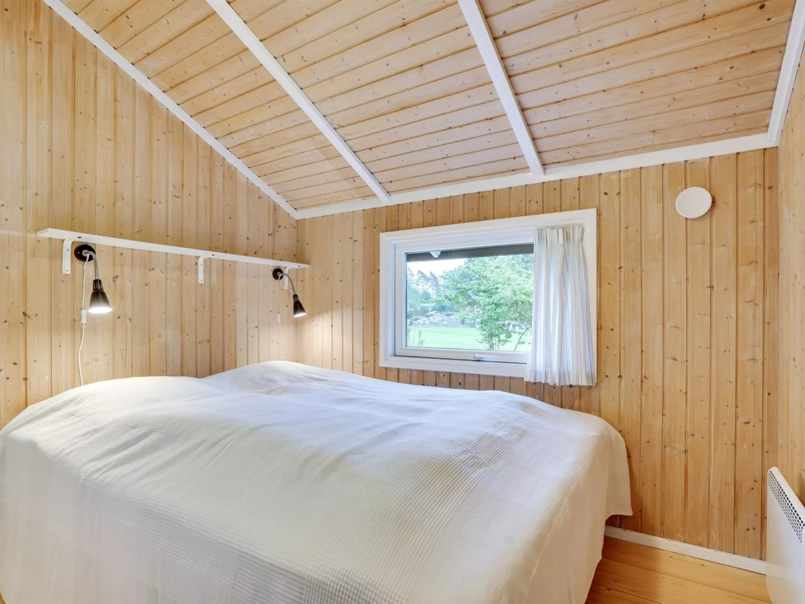 "Nafni" - 200m from the sea-Dedans