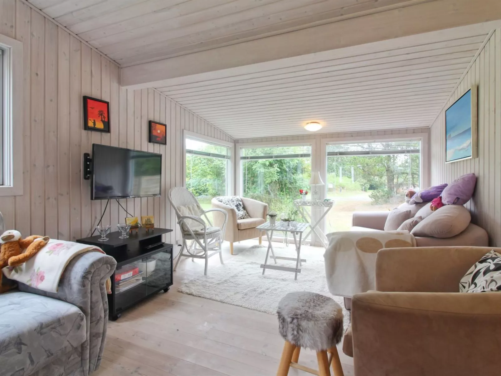 "Elmer" - 400m from the sea-Inside