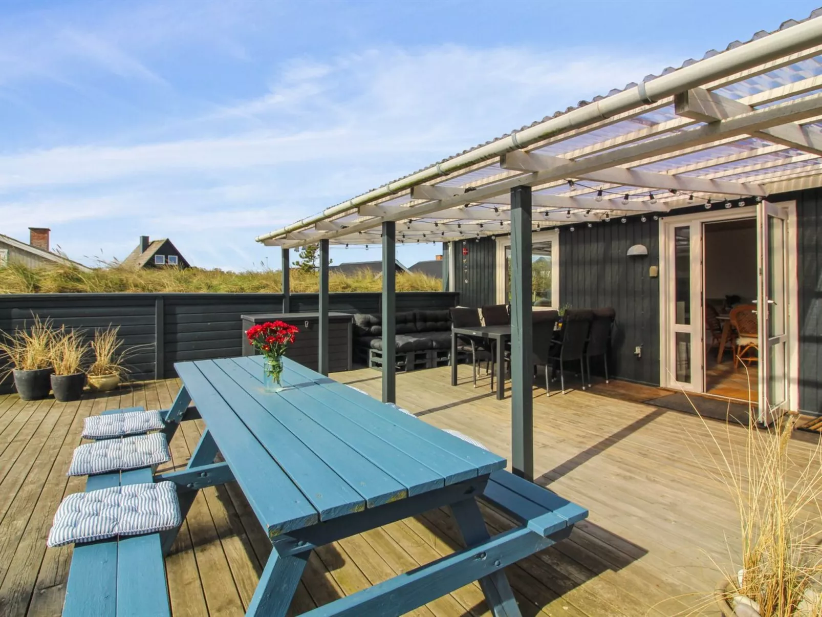 "Madsen" - 500m from the sea-Outside