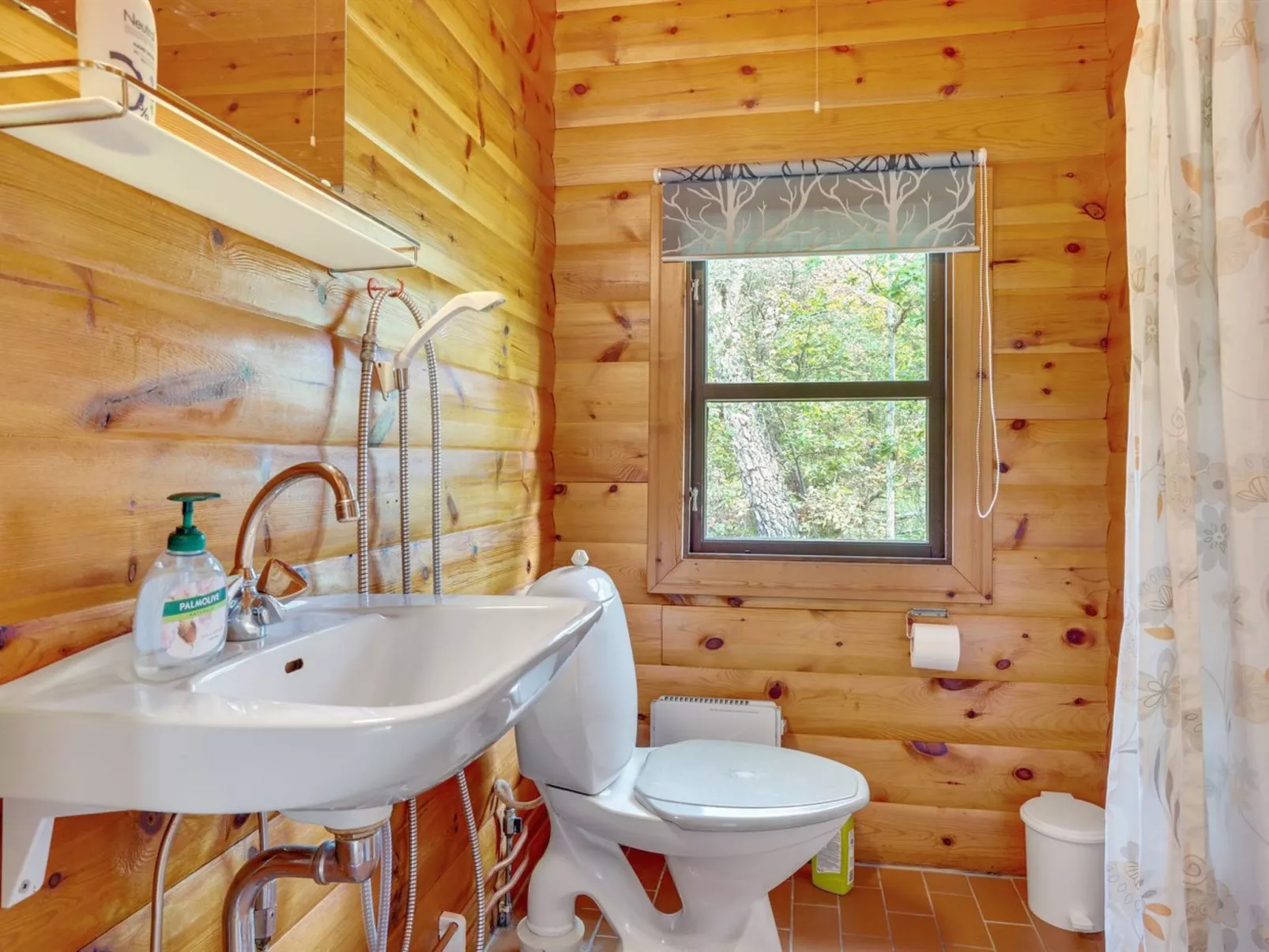 "Beatrix" - 700m from the sea-Drinnen