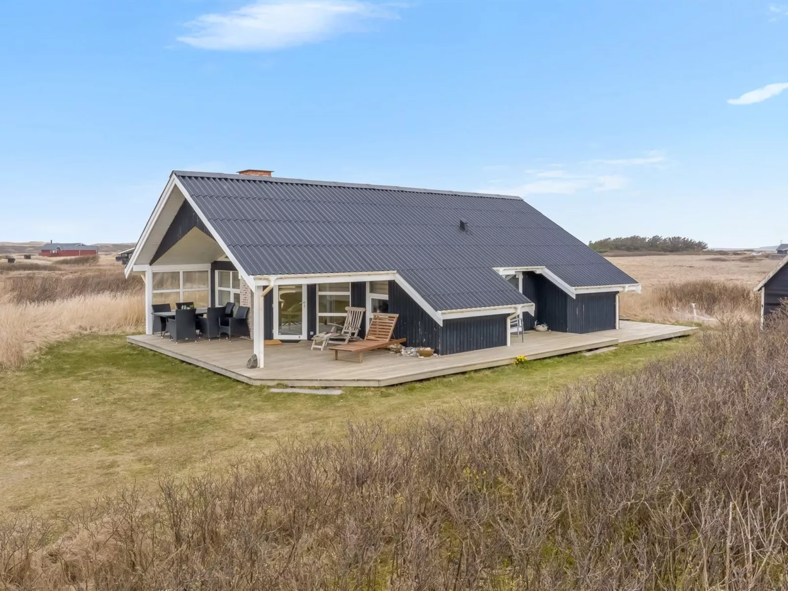 "Galmand" - 300m from the sea-Outside