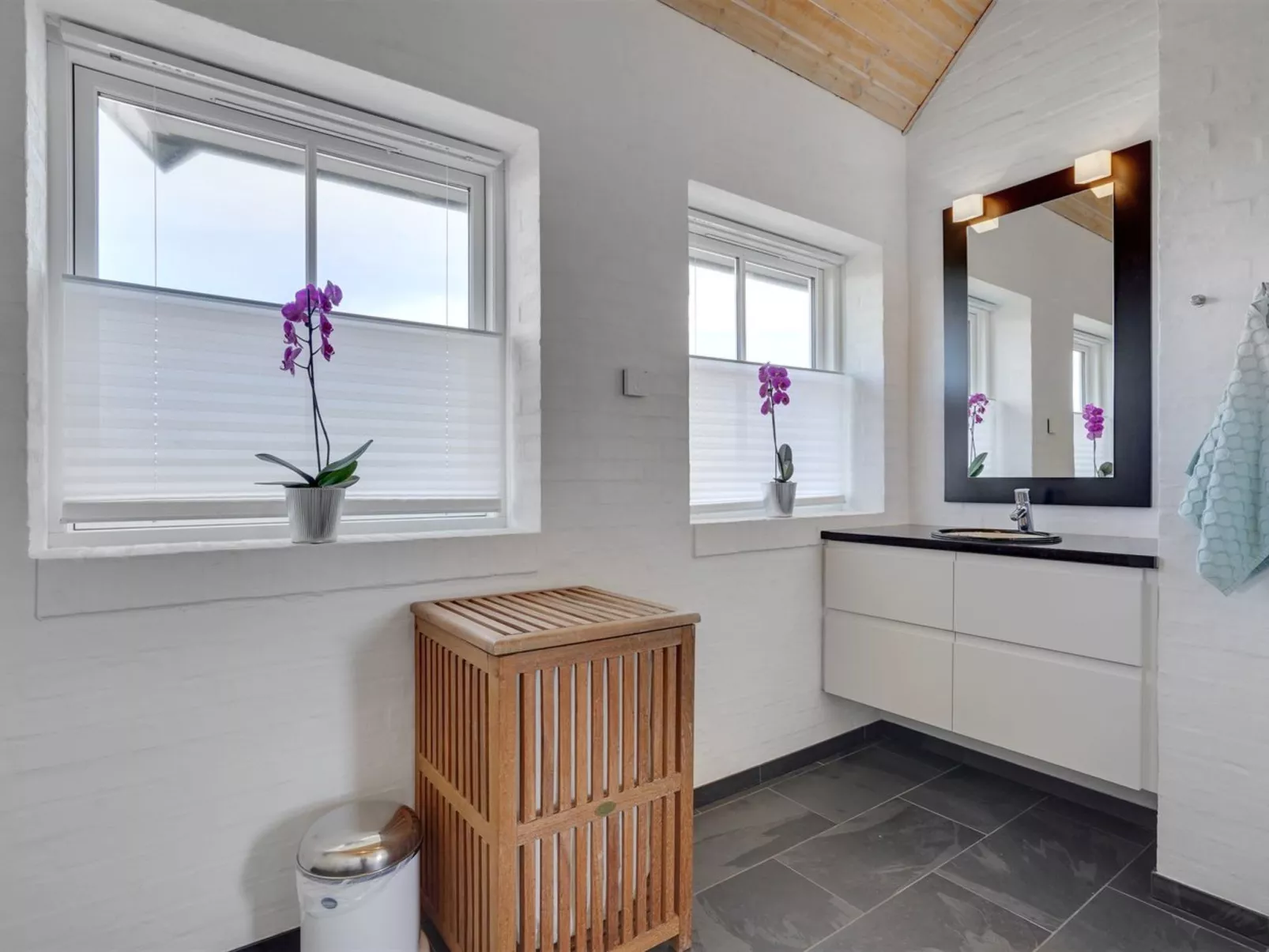 "Galin" - 200m from the sea-Inside