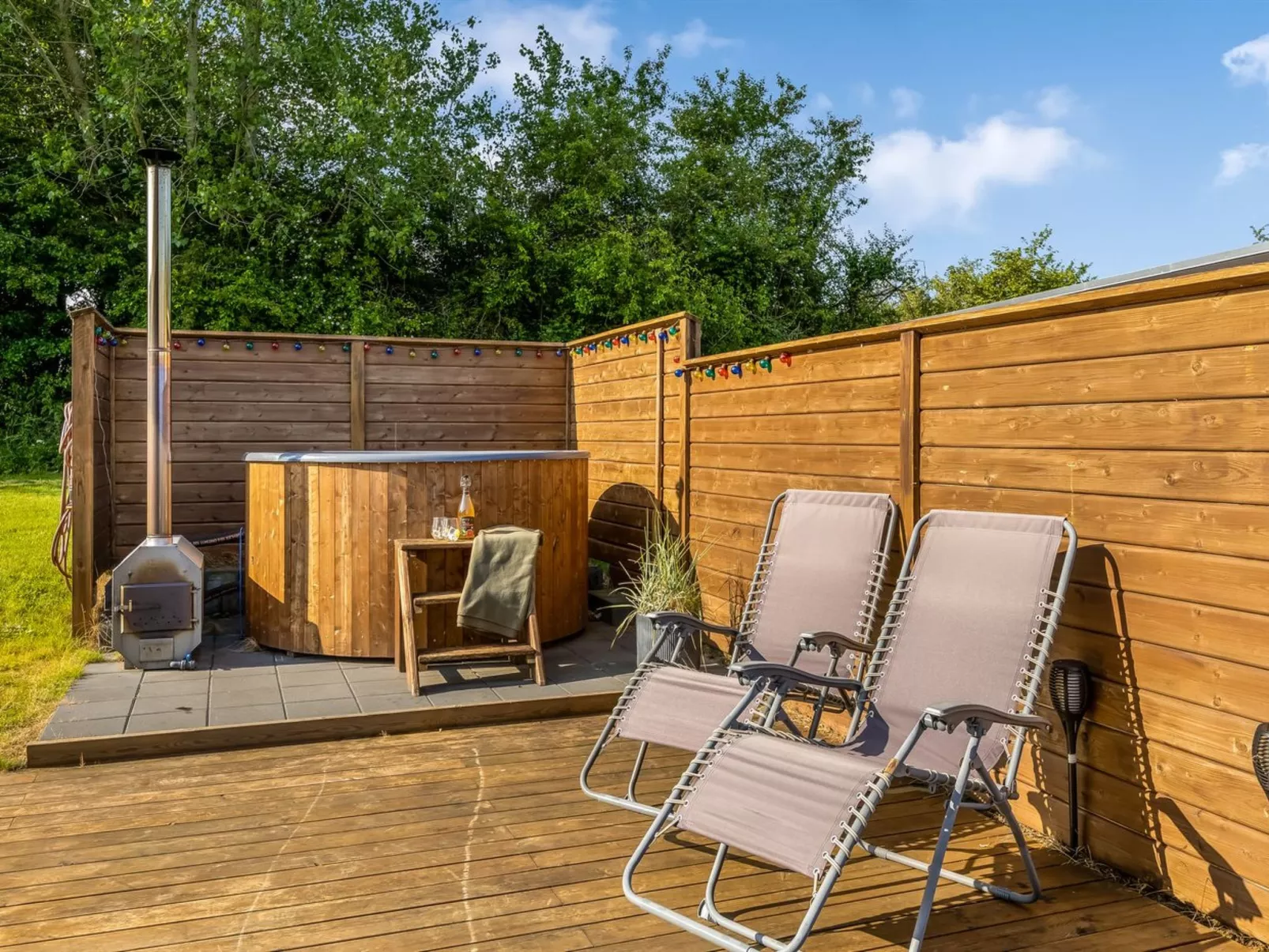 "Gojana" - 400m from the sea-Draußen