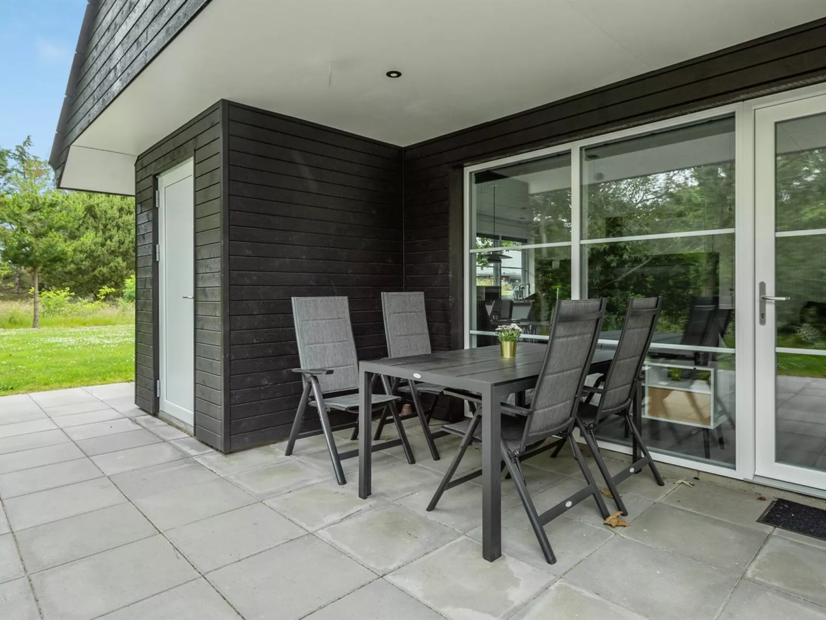 "Øn" -  from the sea-Outside