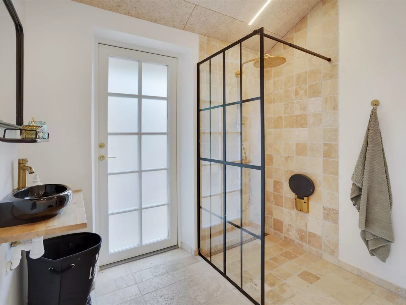 "Kerkko" - 150m from the sea-Dedans