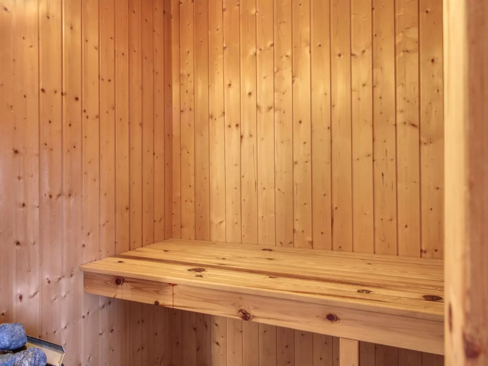 "Hothbrod" - 1.2km from the sea-Inside