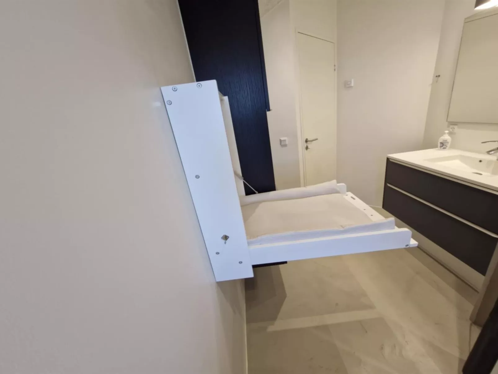 "Swante" -  from the sea-Inside