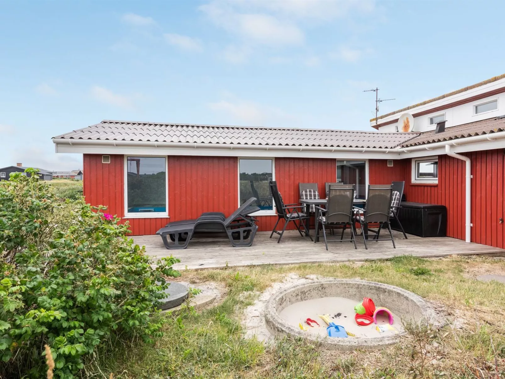 "Mogens" -  from the sea-Draußen