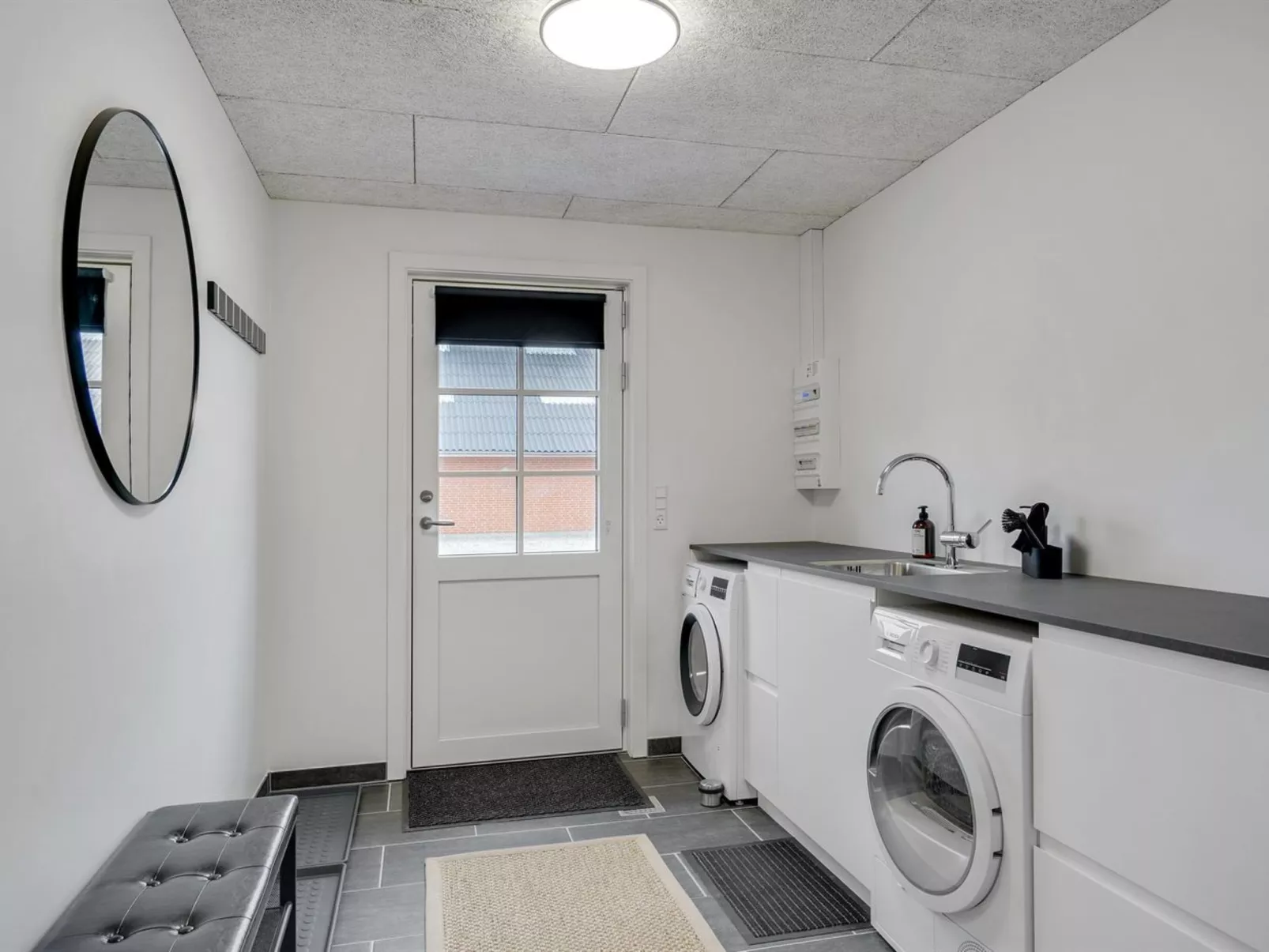 "Ringulf" - 350m from the sea-Inside