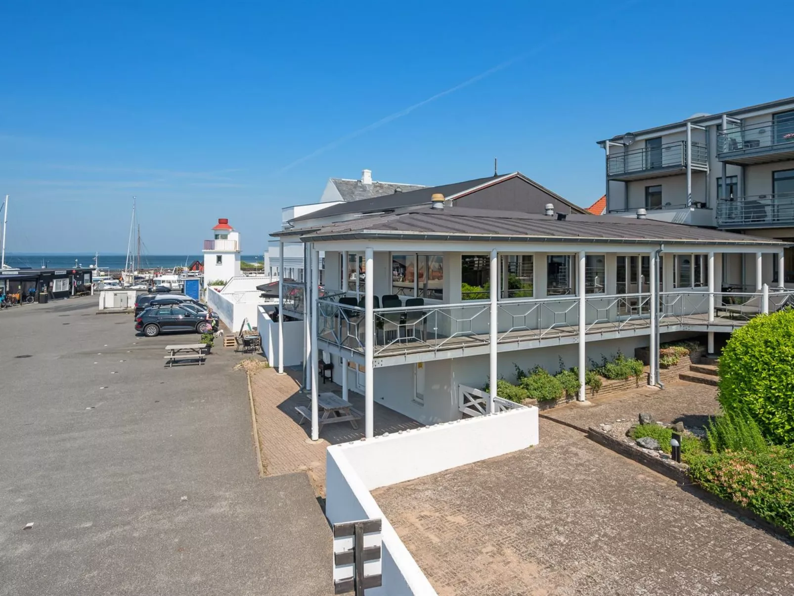 "Irma" - 25m from the sea-Outside