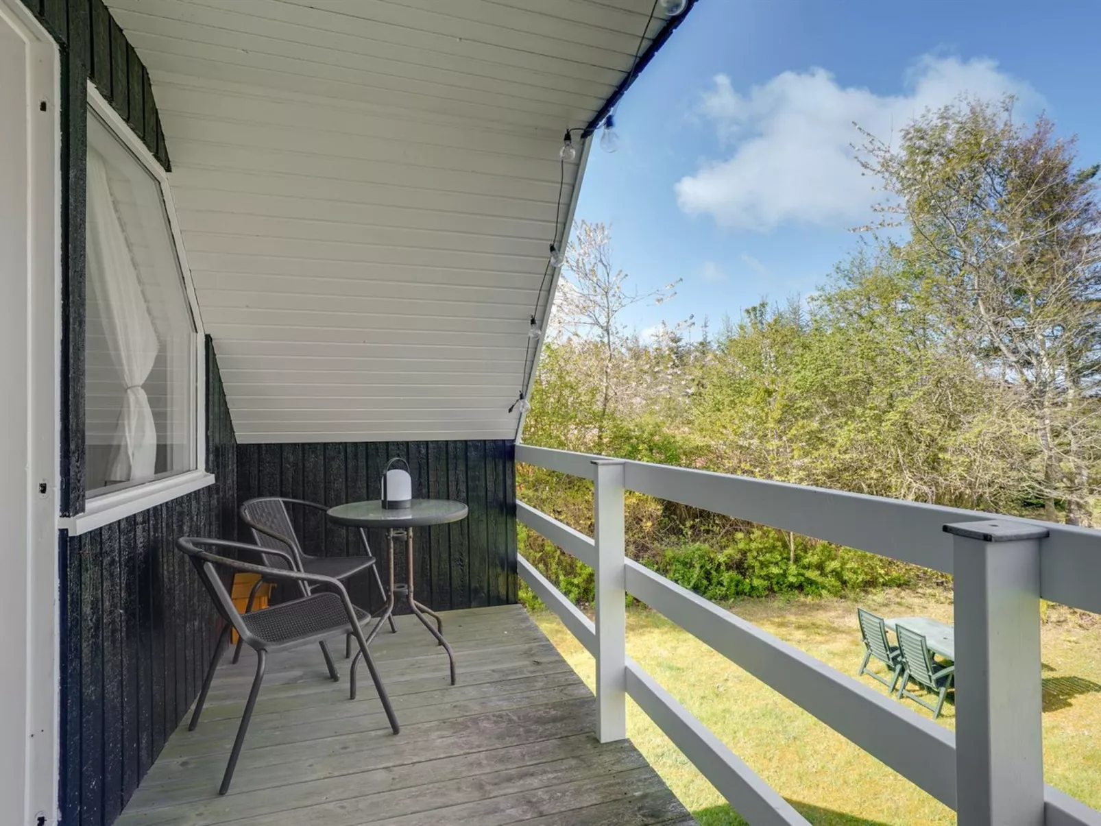 "Thina" - 750m to the fjord-Outside