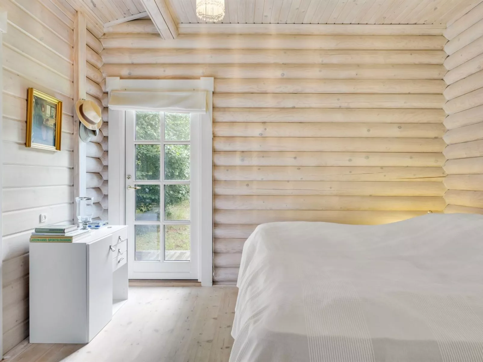 "Erika" - 250m from the sea-Inside