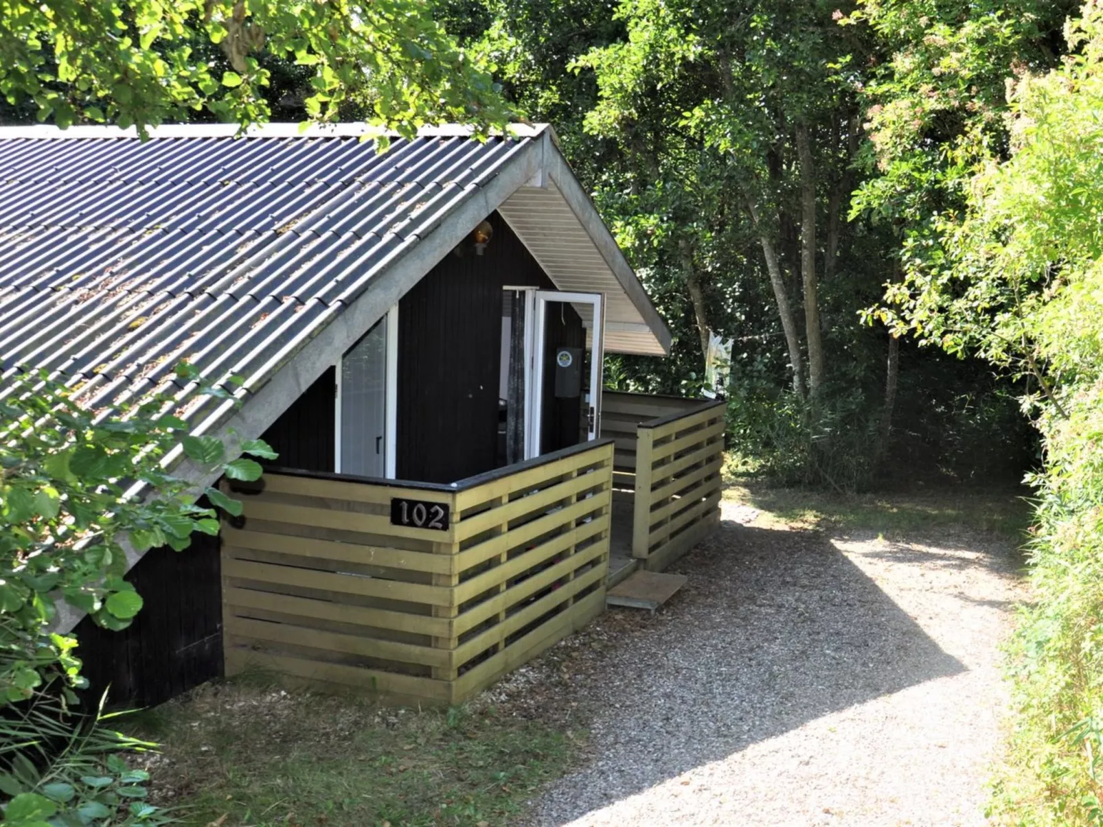 "Estelle" - 575m to the fjord-Inside