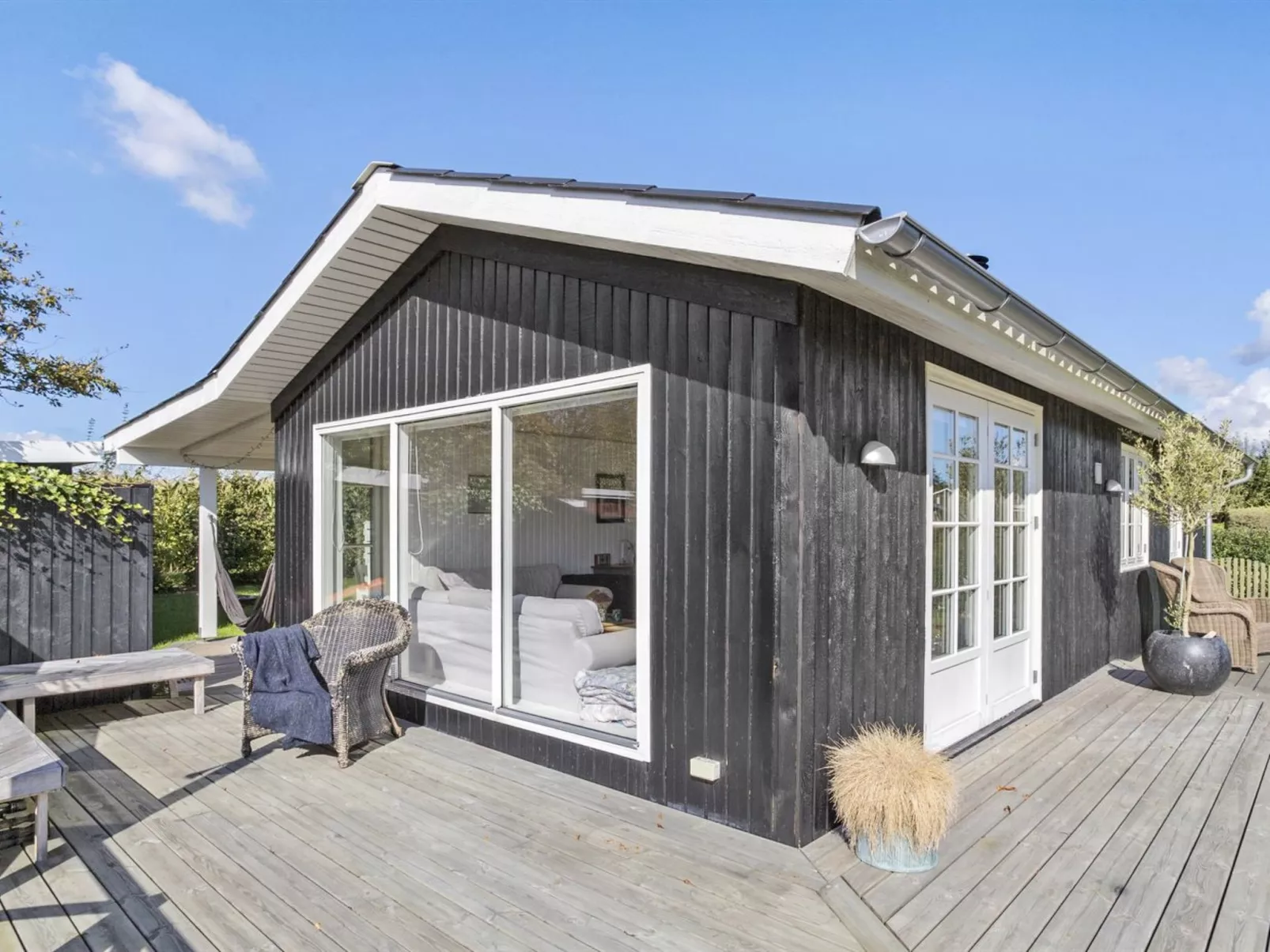 "Sinika" - 400m from the sea-Outside