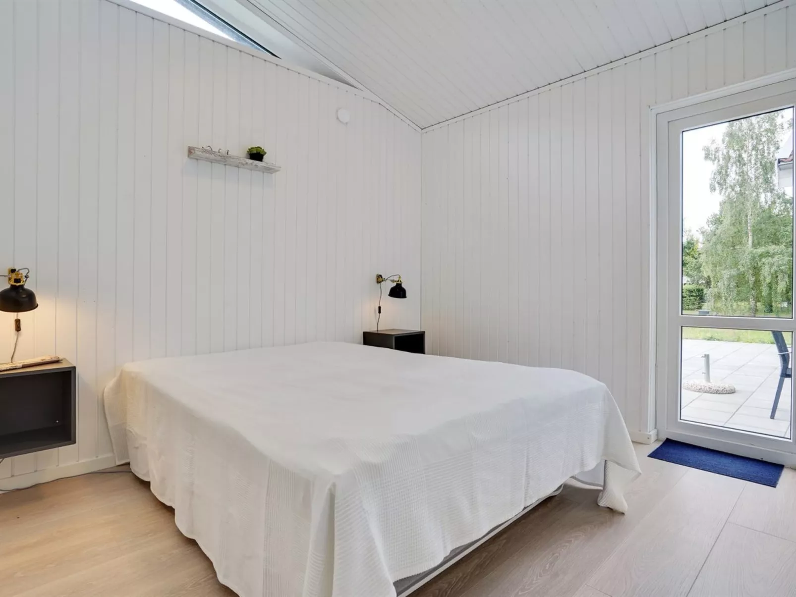 "Bjarki" - 800m from the sea-Inside