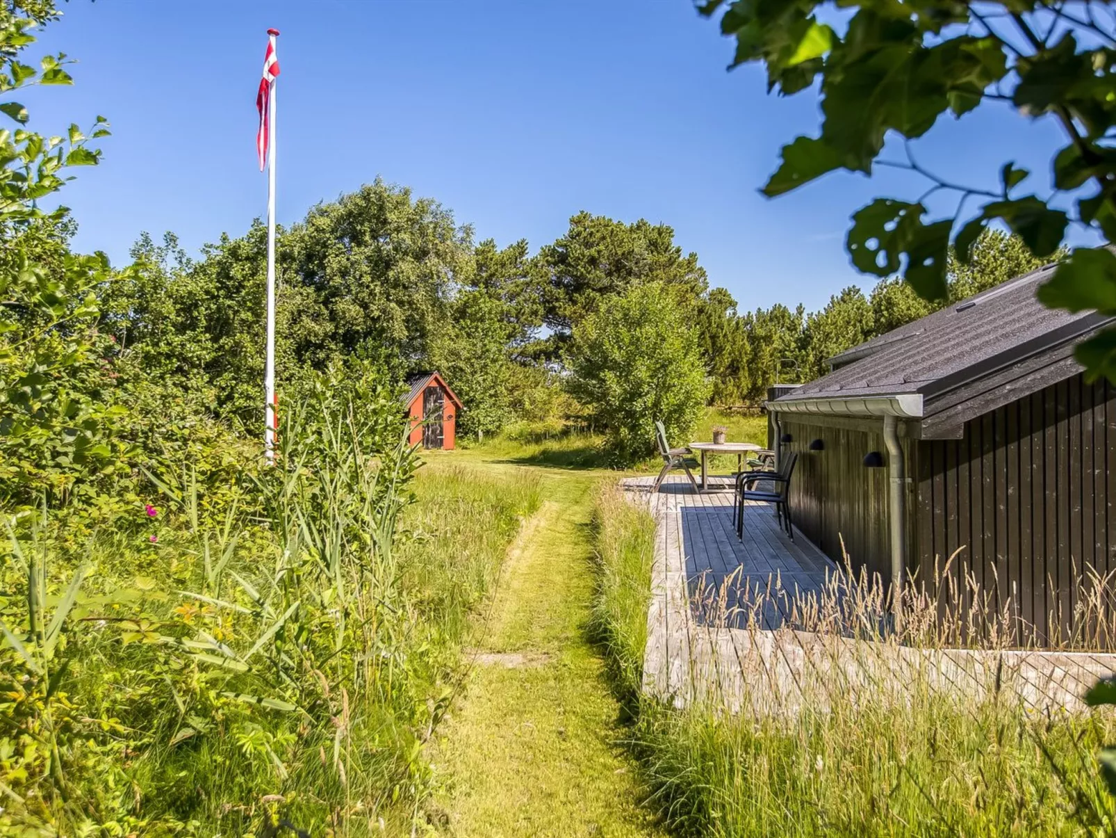 "Laerke" - 1.8km from the sea-Draußen