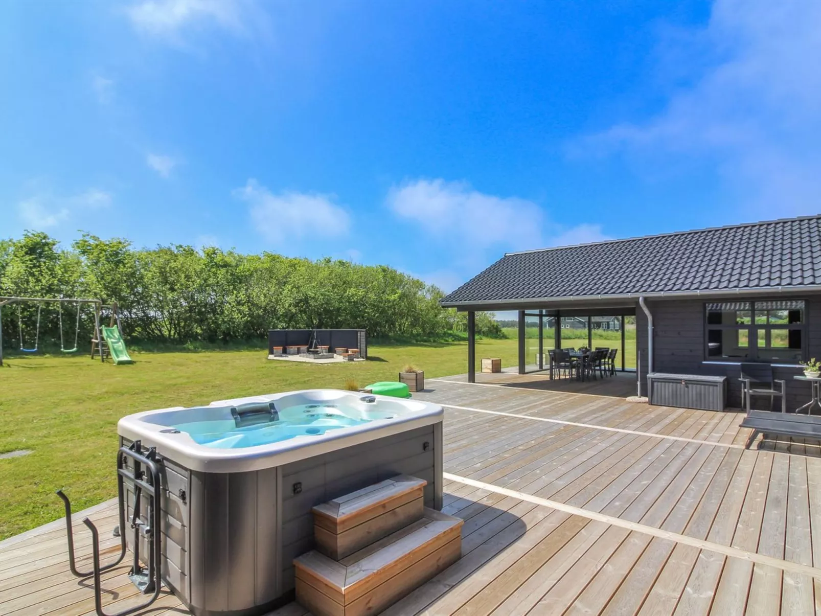 "Amitola" - 700m from the sea-Inside