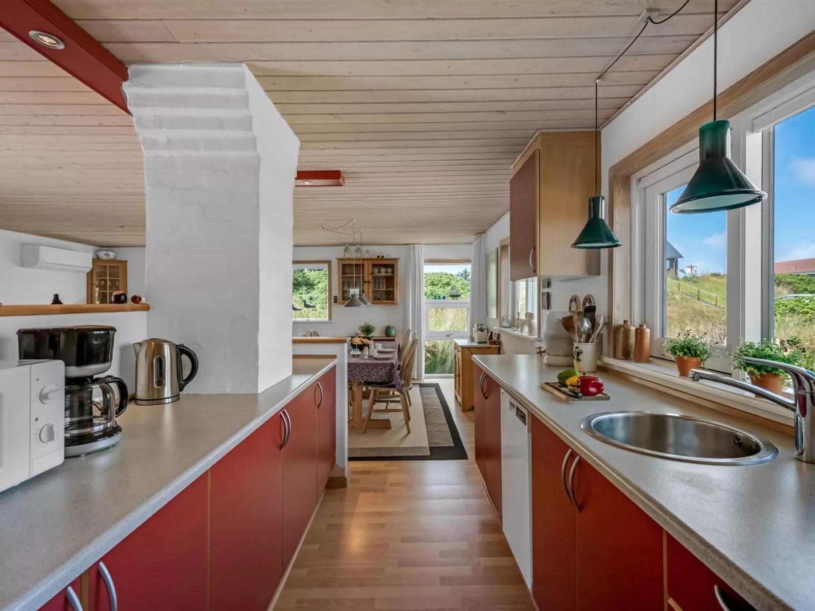 "Tedora" - 300m from the sea-Inside