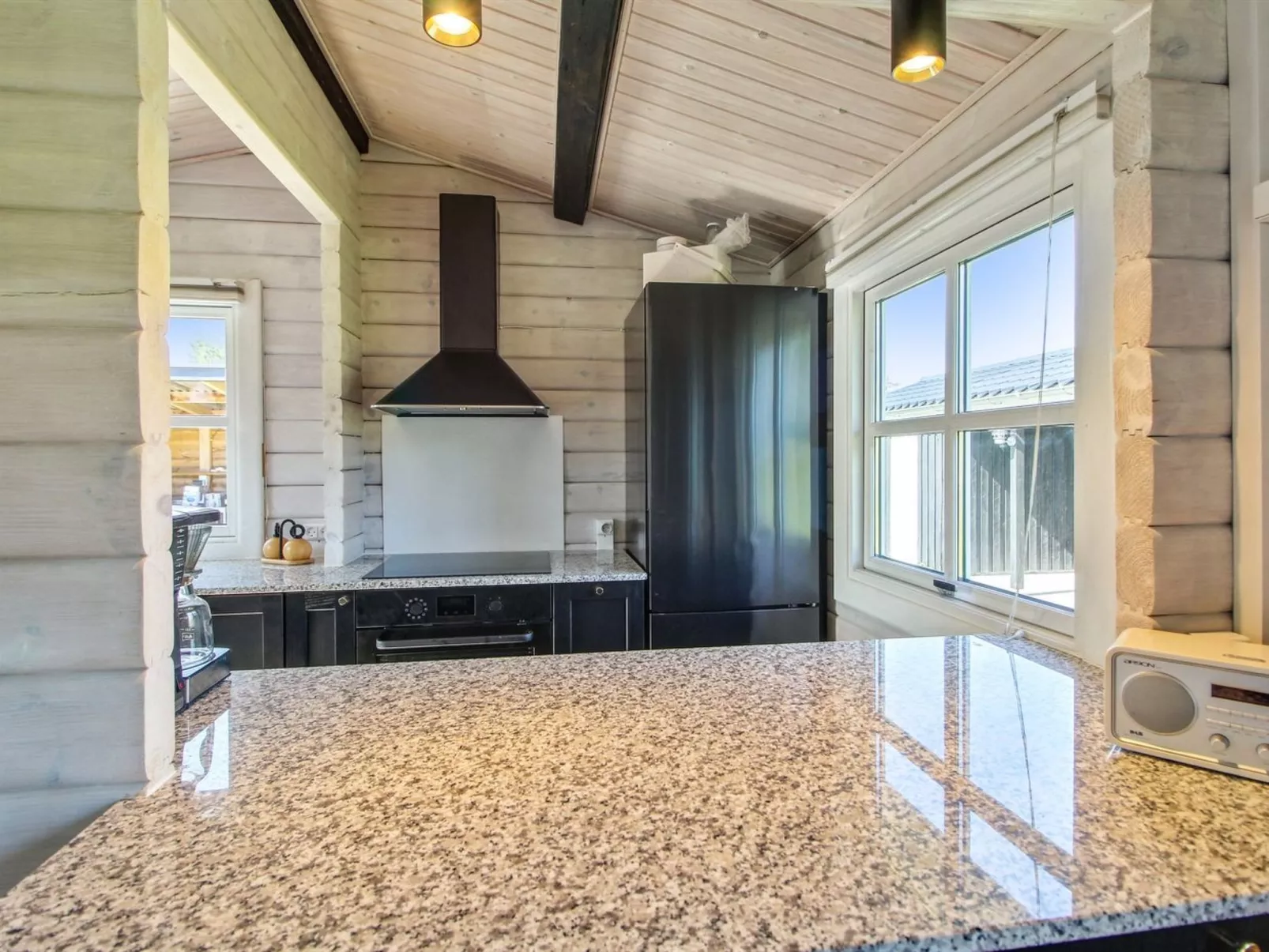 "Botwith" - 400m from the sea-Inside