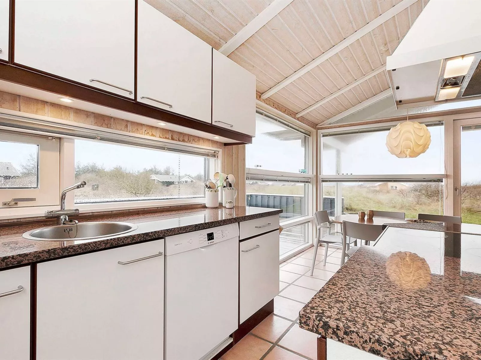 "Frederikka" - 350m from the sea-Drinnen