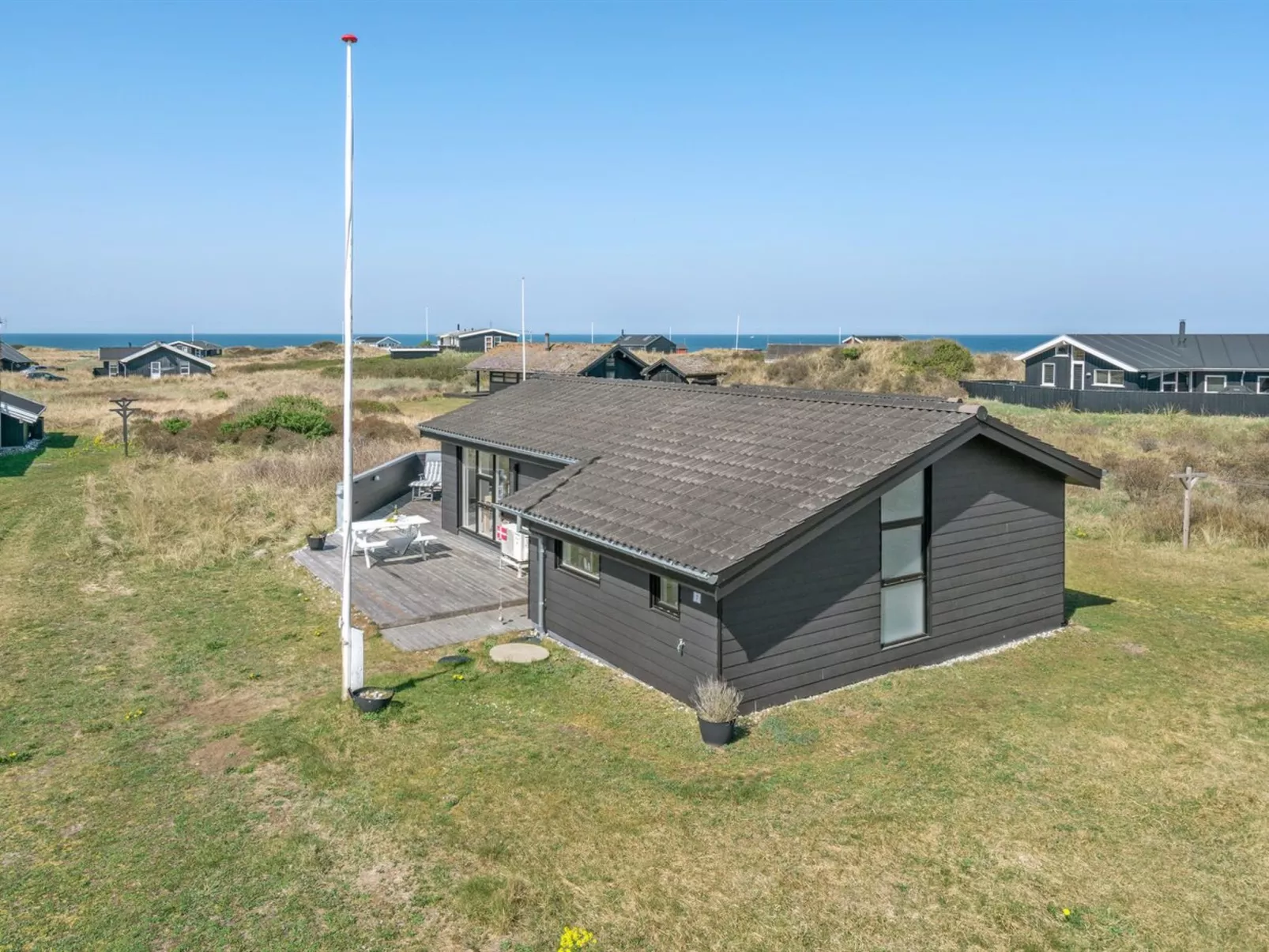 "Aviana" - 175m from the sea-Draußen