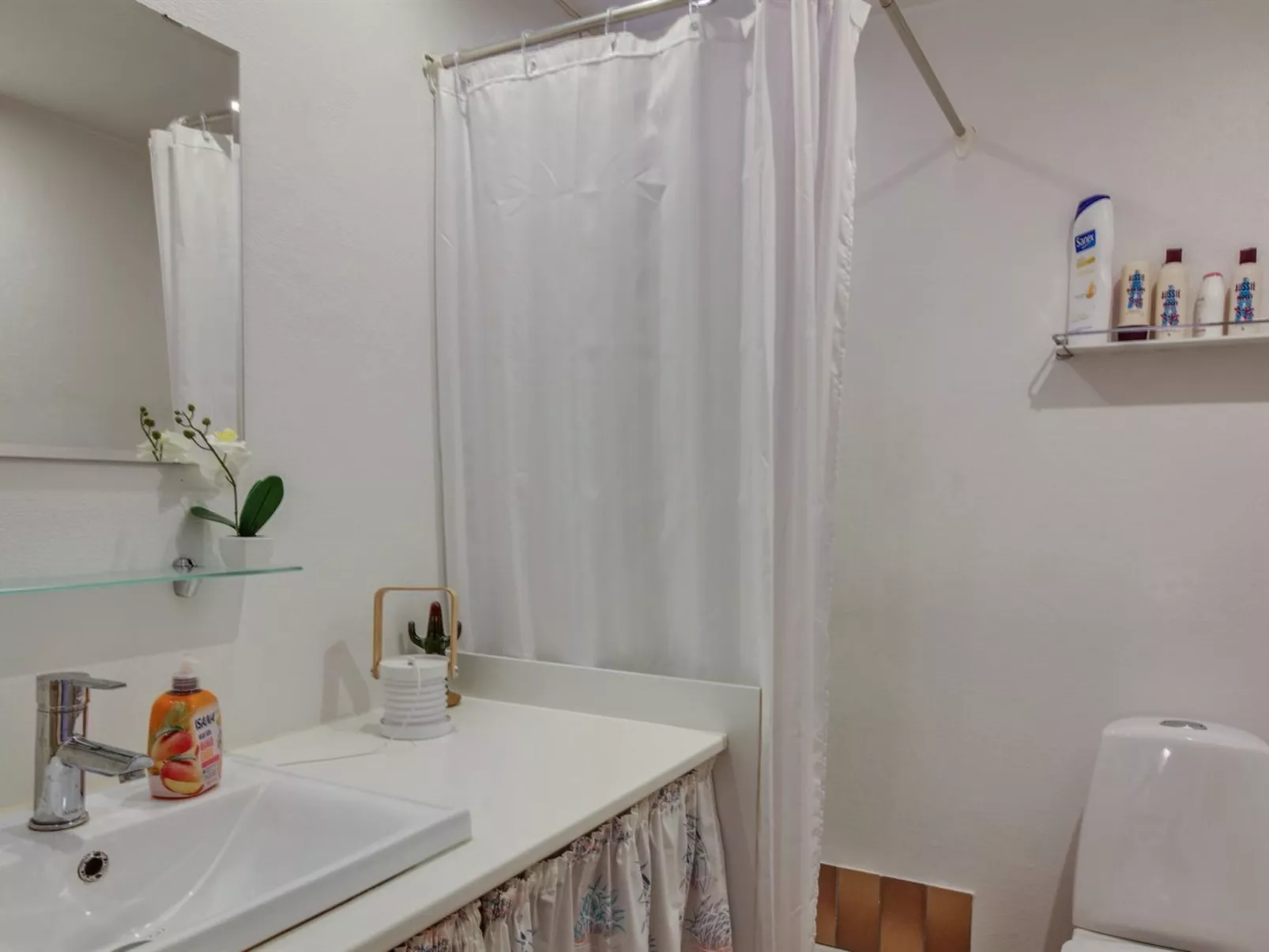 "Ingert" - 250m from the sea-Drinnen